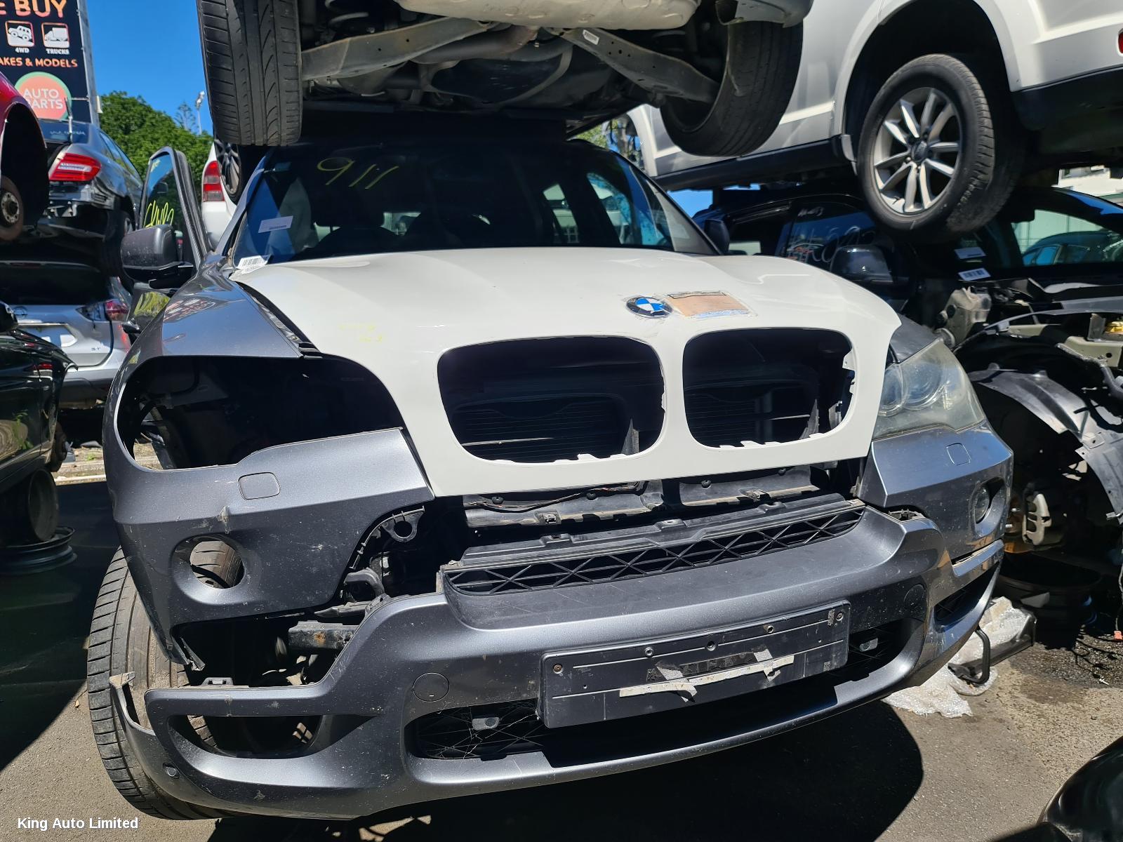 BMW X5 2010 Grille thumbnail 1
