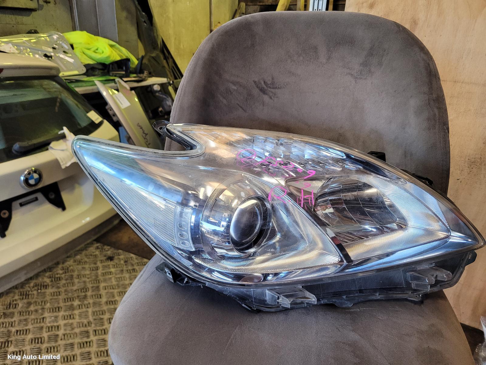 Toyota PRIUS 2010 Right Headlamp thumbnail 1