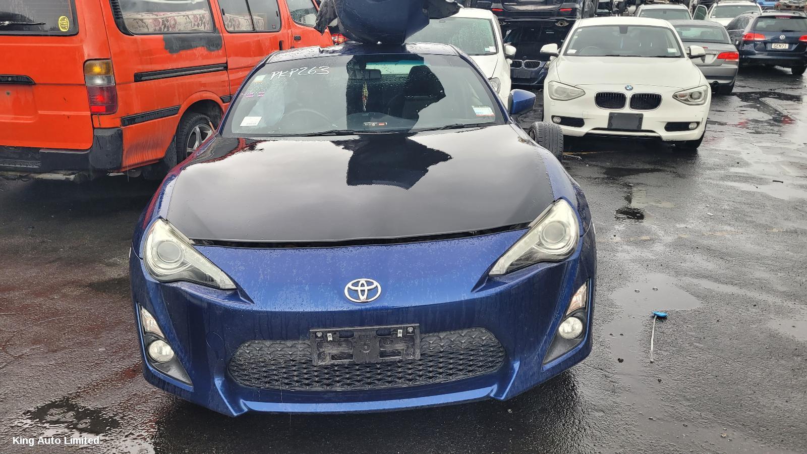 Azraa - TOYOTA 86 2013 Rear Garnish