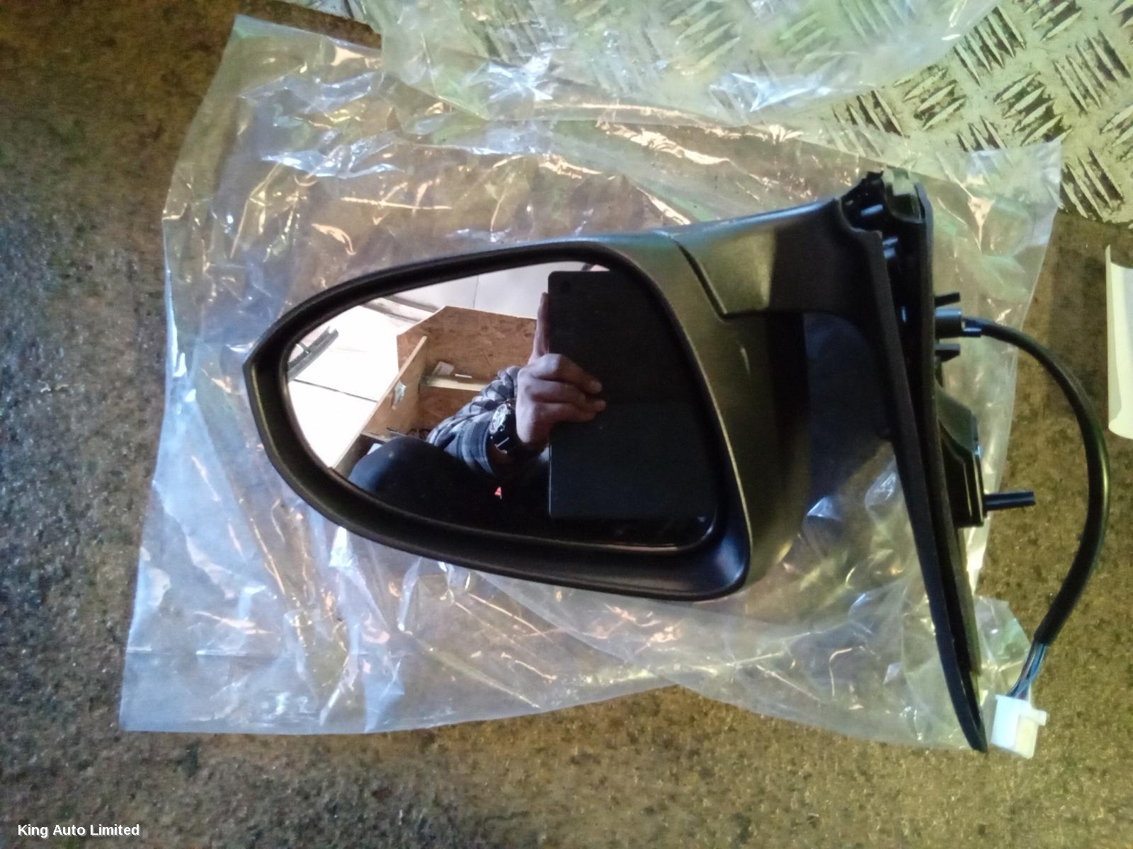 Toyota COROLLA 2014 Right Door Mirror thumbnail 3