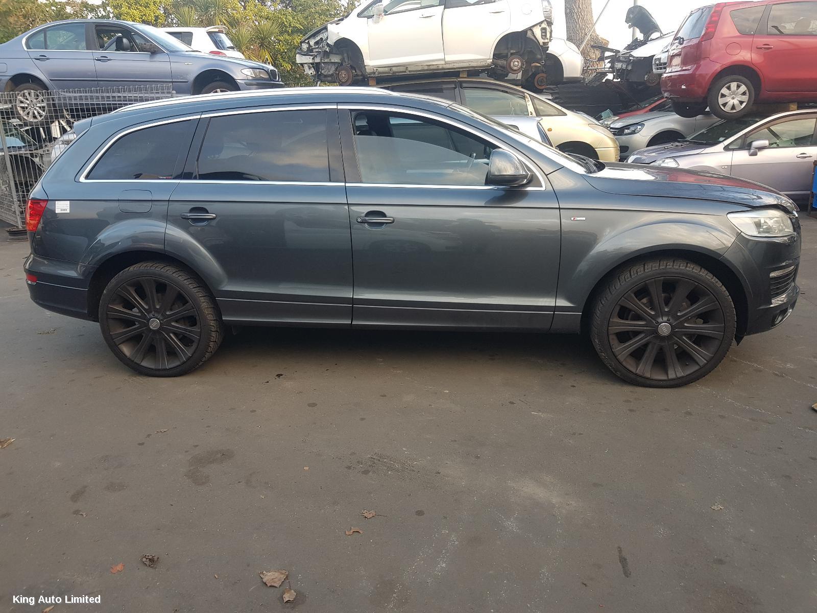 Audi Q7 2008 Body/Door Mould thumbnail 2