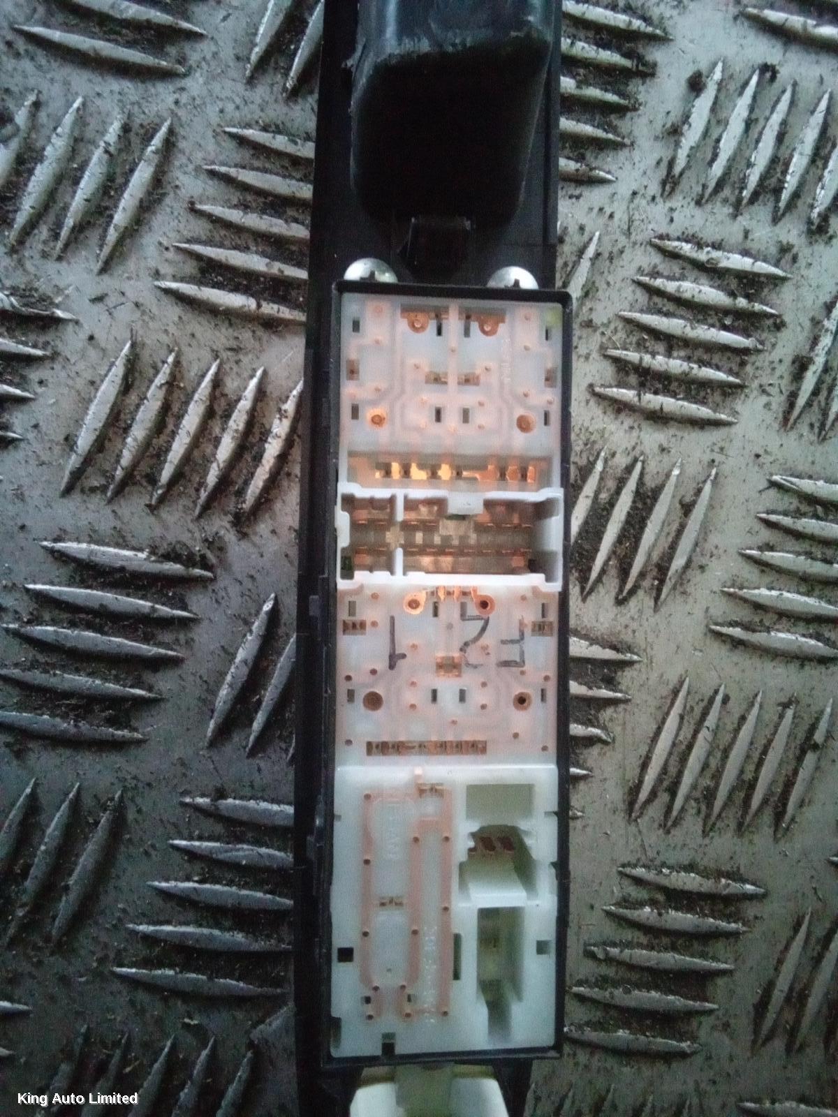 Subaru IMPREZA 2007 Pwr Dr Wind Switch thumbnail 3