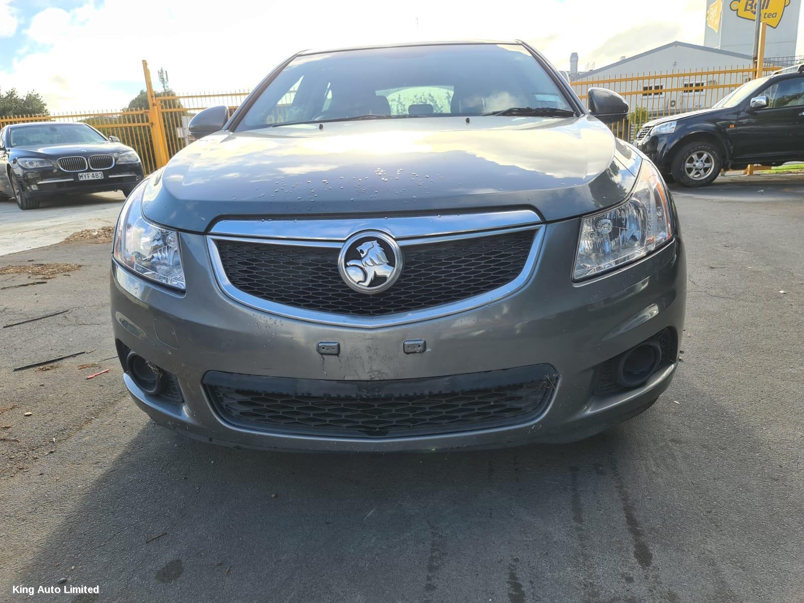 Holden CRUZE 2012 Left Taillight thumbnail 1