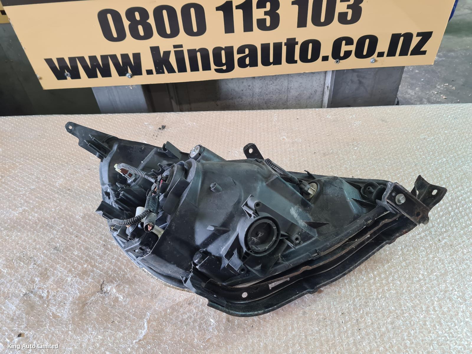Honda JAZZ 2006 Left Headlamp thumbnail 2
