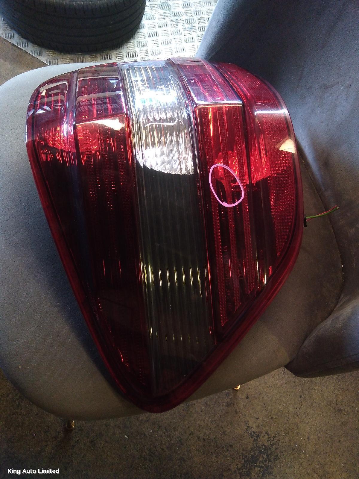 MERCEDES M CLASS 2006 Left Taillight thumbnail 2