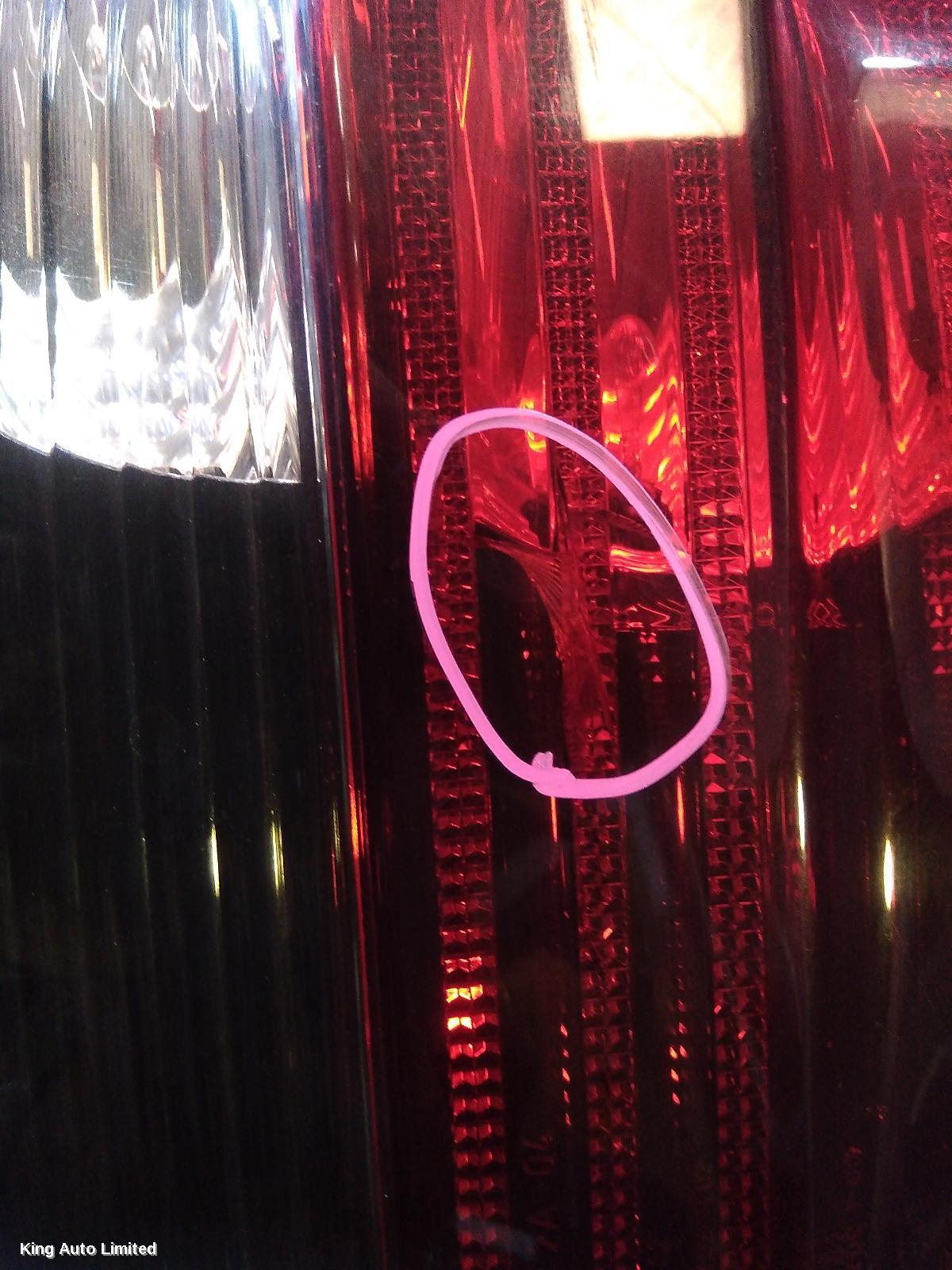 MERCEDES M CLASS 2006 Left Taillight thumbnail 3