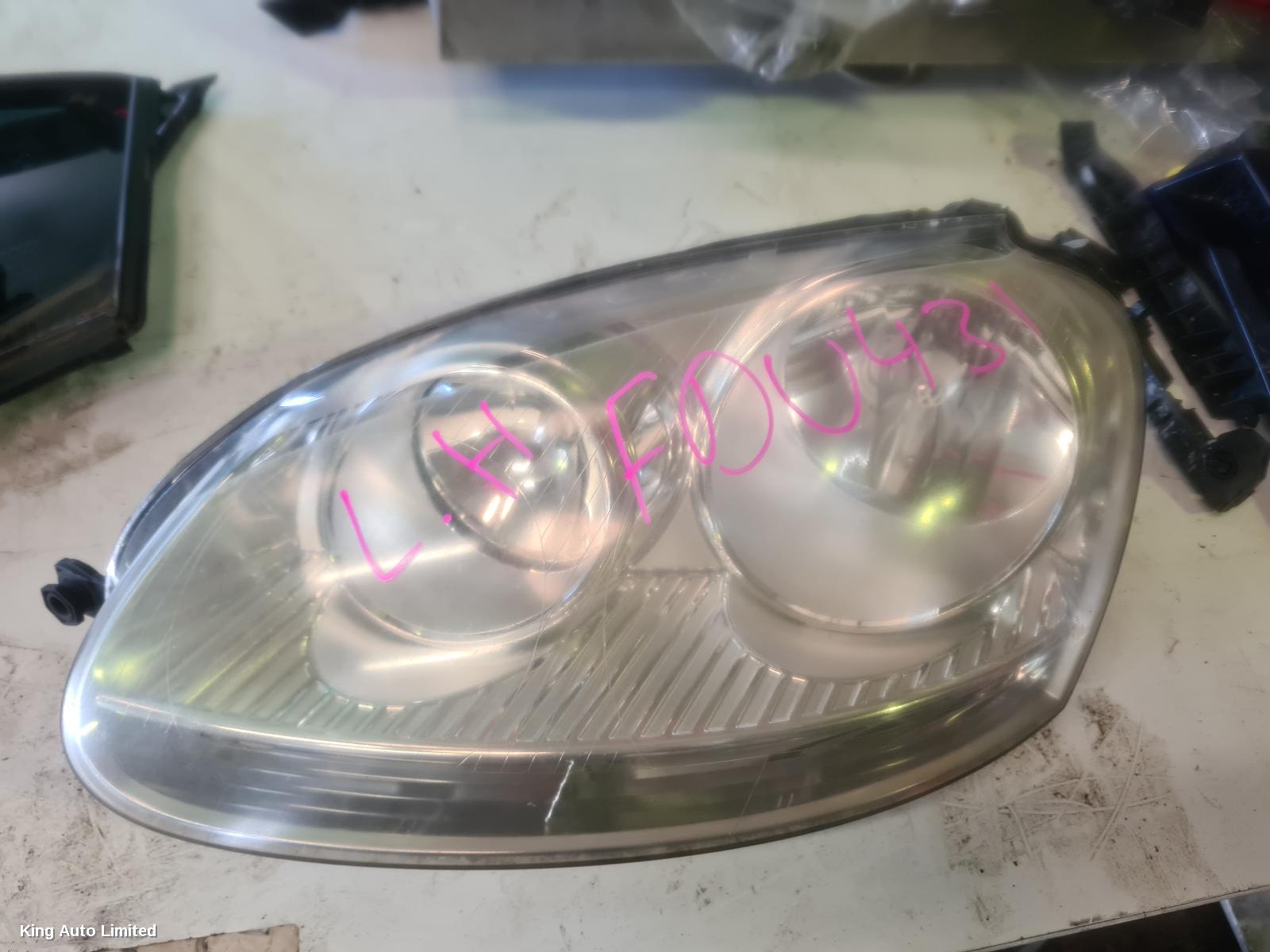 VOLKSWAGEN GOLF 2005 Left Headlamp thumbnail 1