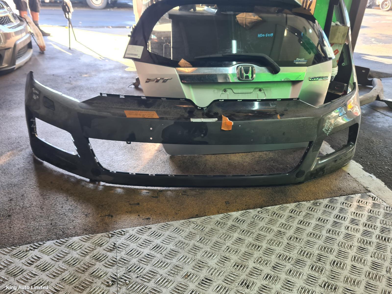 Volkswagen TOUAREG 2015 Front Bumper thumbnail 2