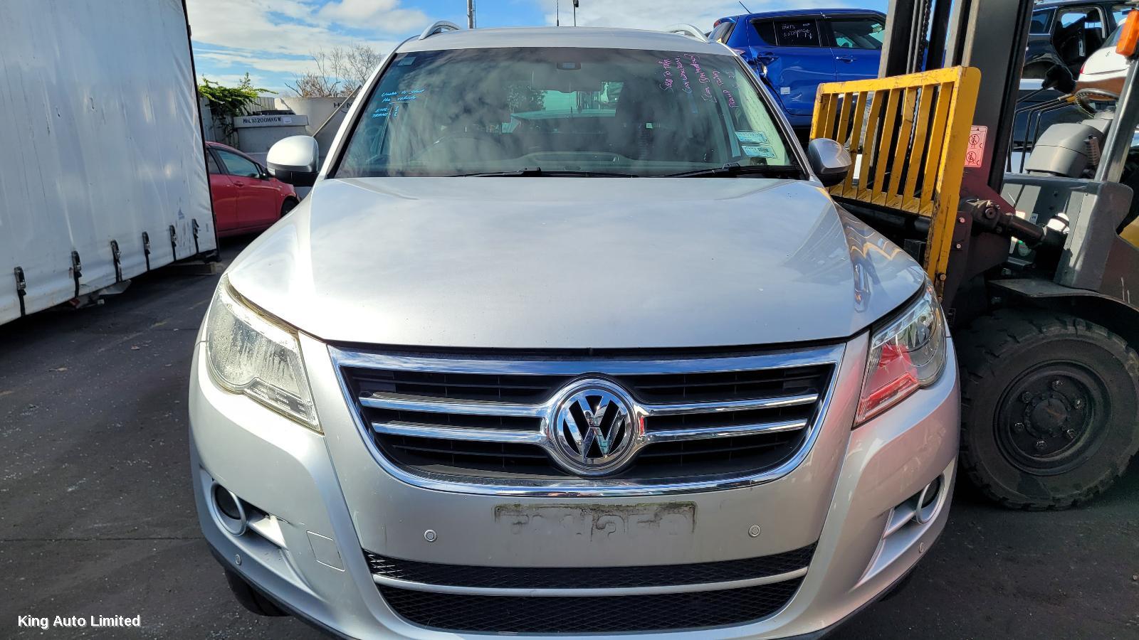 Azraa - Volkswagen TIGUAN 2010 Steering Pump