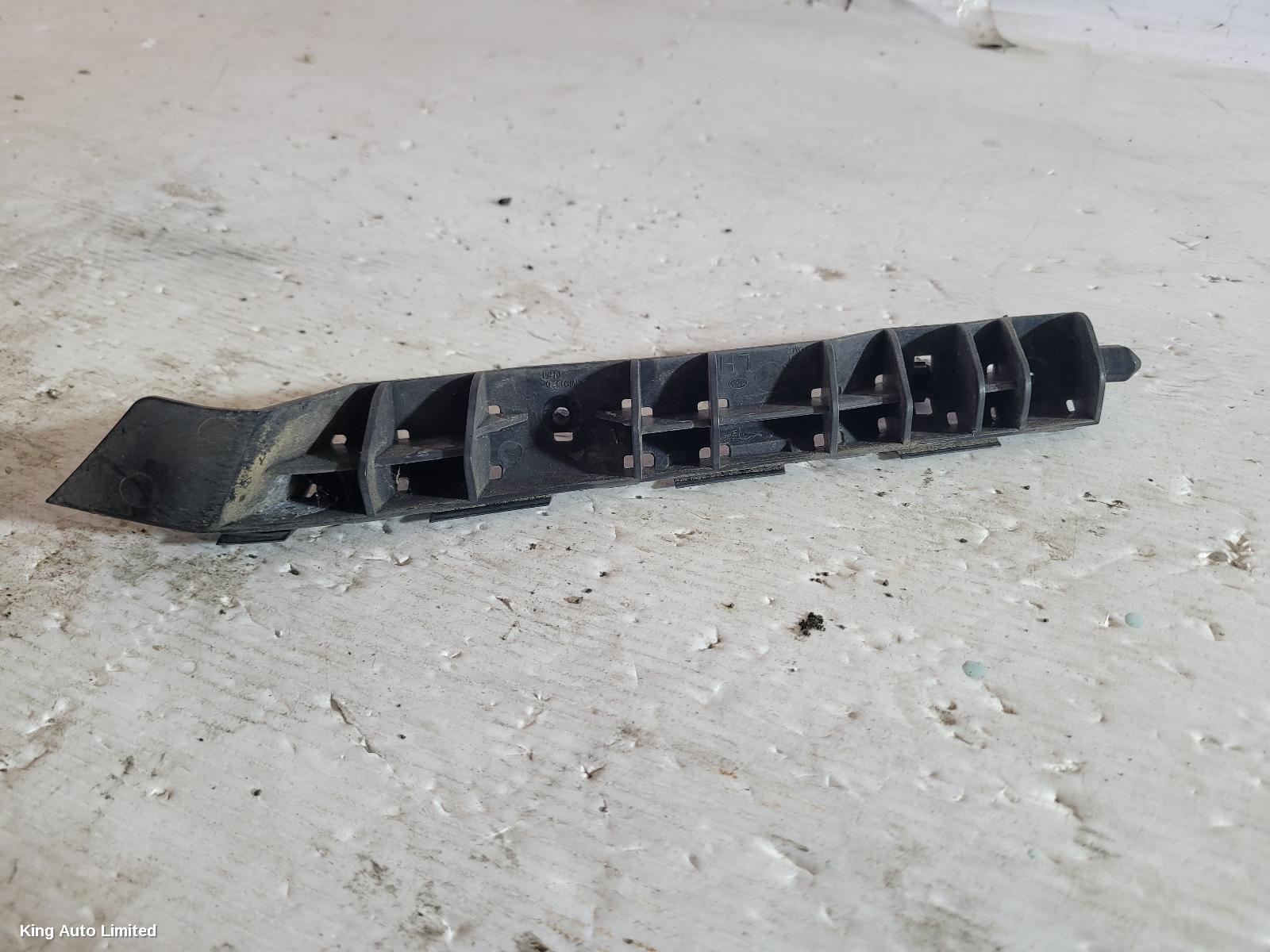 Azraa - SUBARU LIBERTY 2007 F/Bar Reinforc/Brack