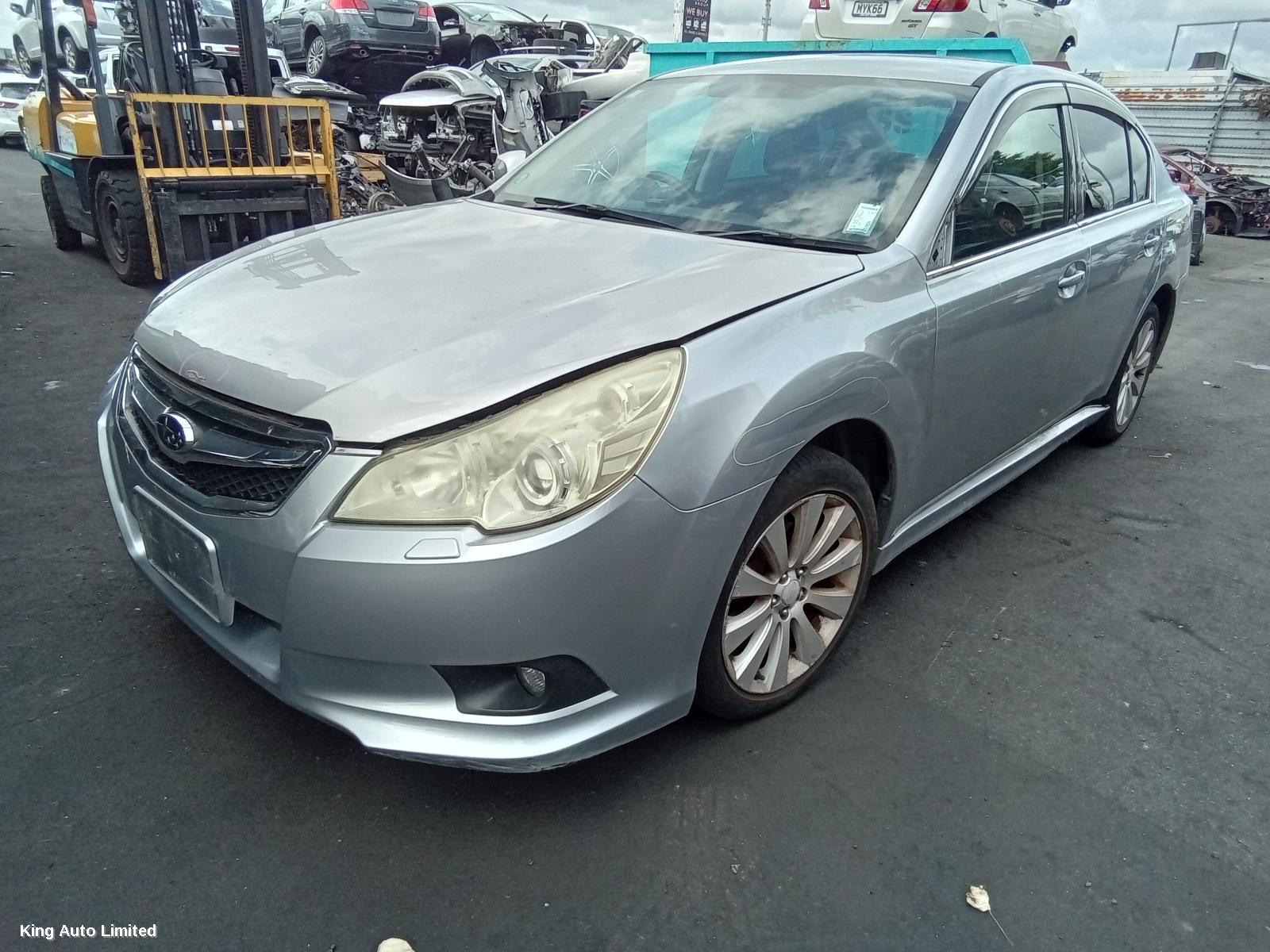 Subaru LIBERTY 2011 Bootlid/Tailgate thumbnail 2