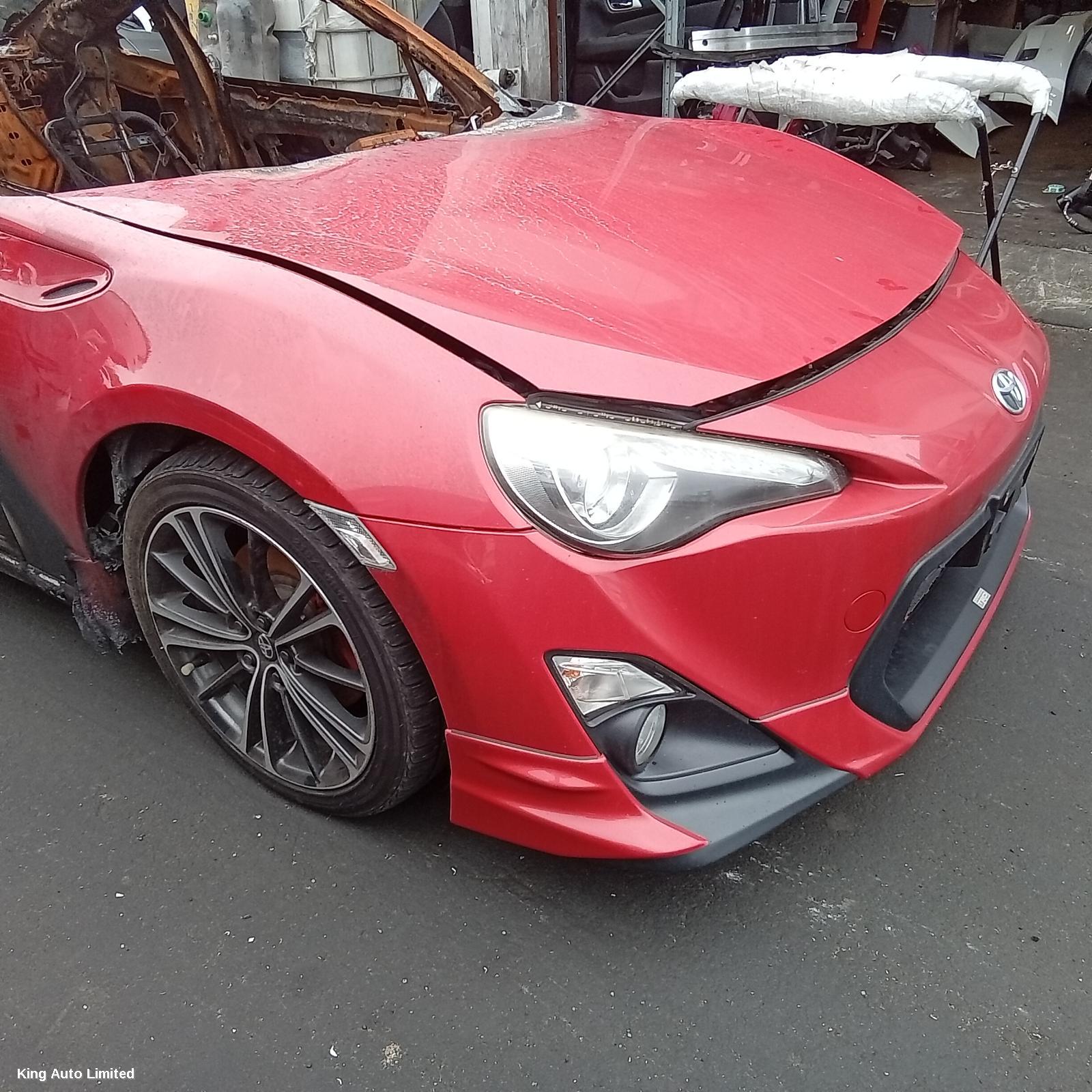 Toyota 86 2013 Right Front Hub Assembly thumbnail 3