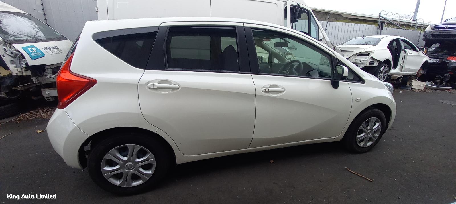 Nissan NOTE 2013 Left Headlamp thumbnail 2