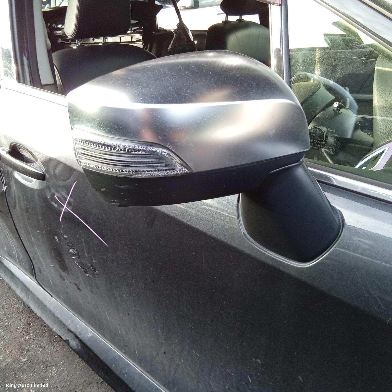 Subaru LEVORG 2016 LOWER_ENGINE_SPLASH_TRAY thumbnail 3