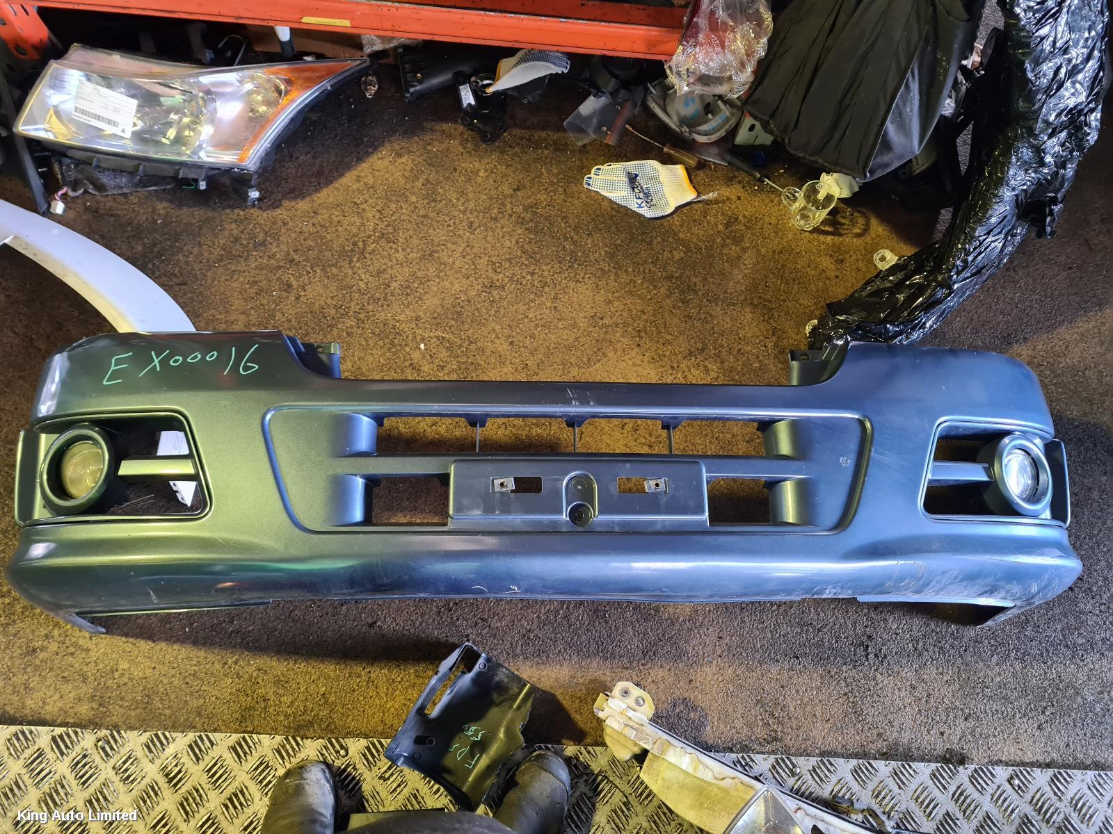 Nissan - Nissan URVAN 2007 Front Bumper