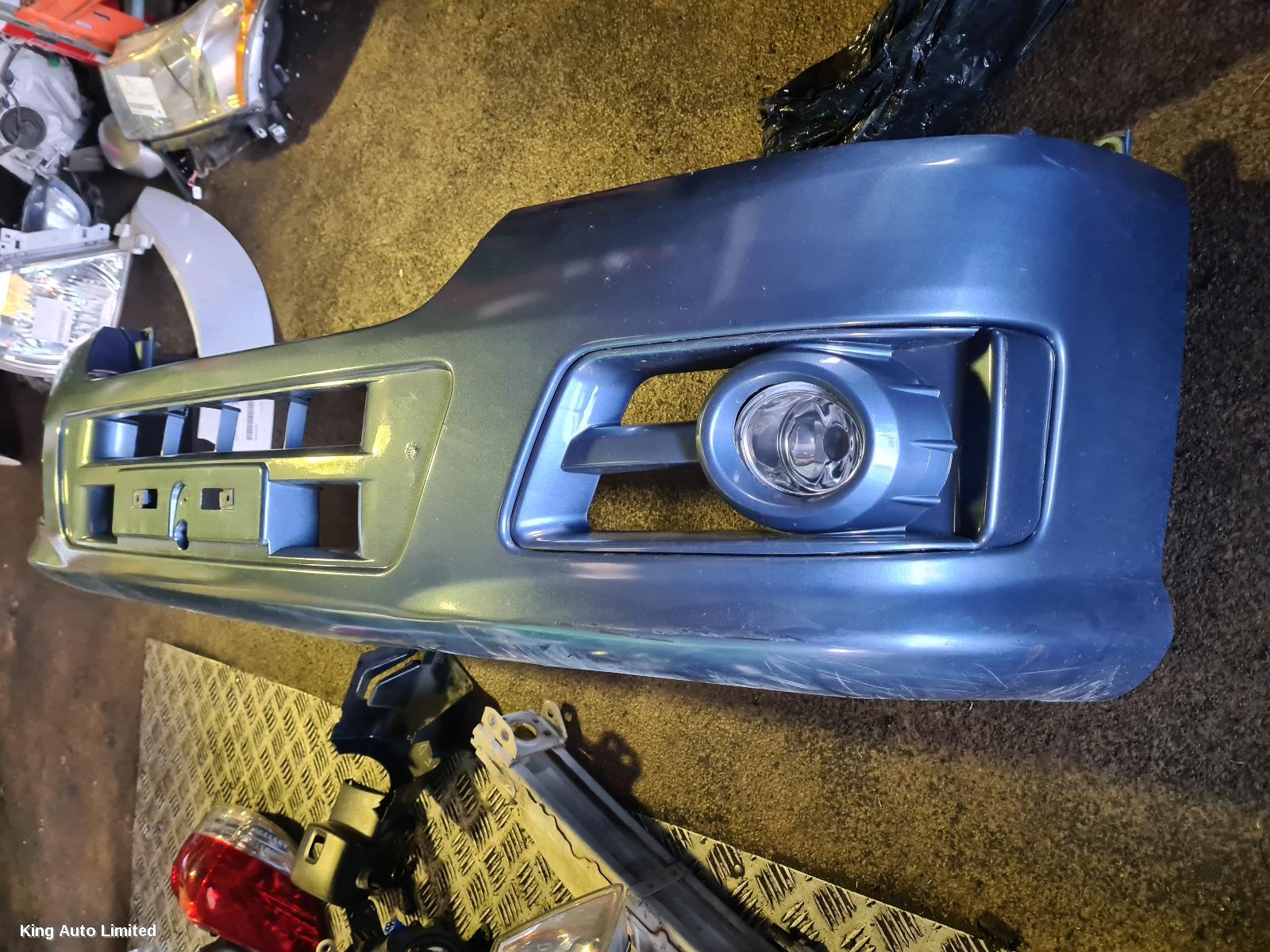 Nissan URVAN 2007 Front Bumper thumbnail 2