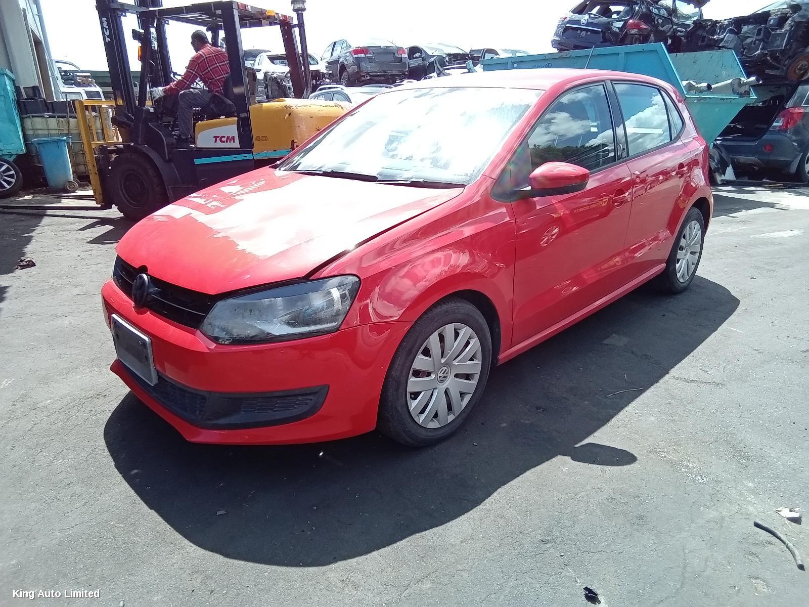 Volkswagen POLO 2012 Left Rear Door Window thumbnail 2
