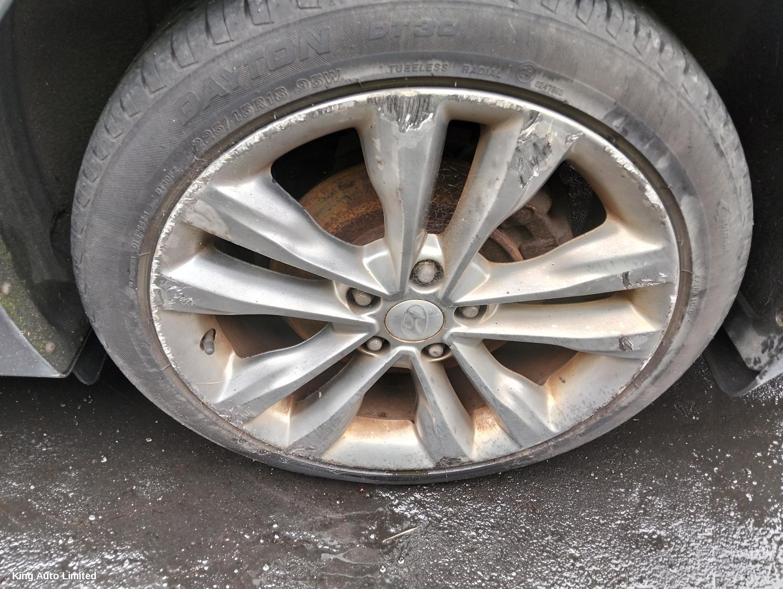Hyundai I40 2012 Rear Bumper thumbnail 2