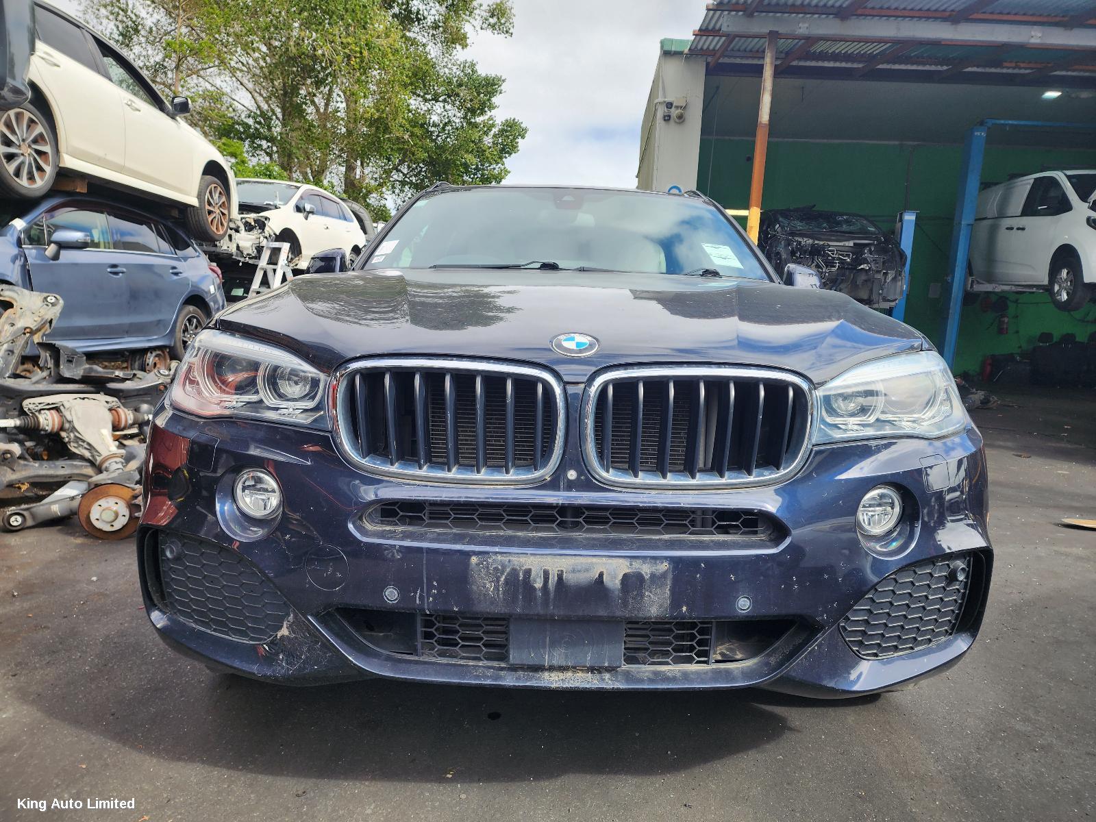 BMW - BMW X5 2017 Front Bumper