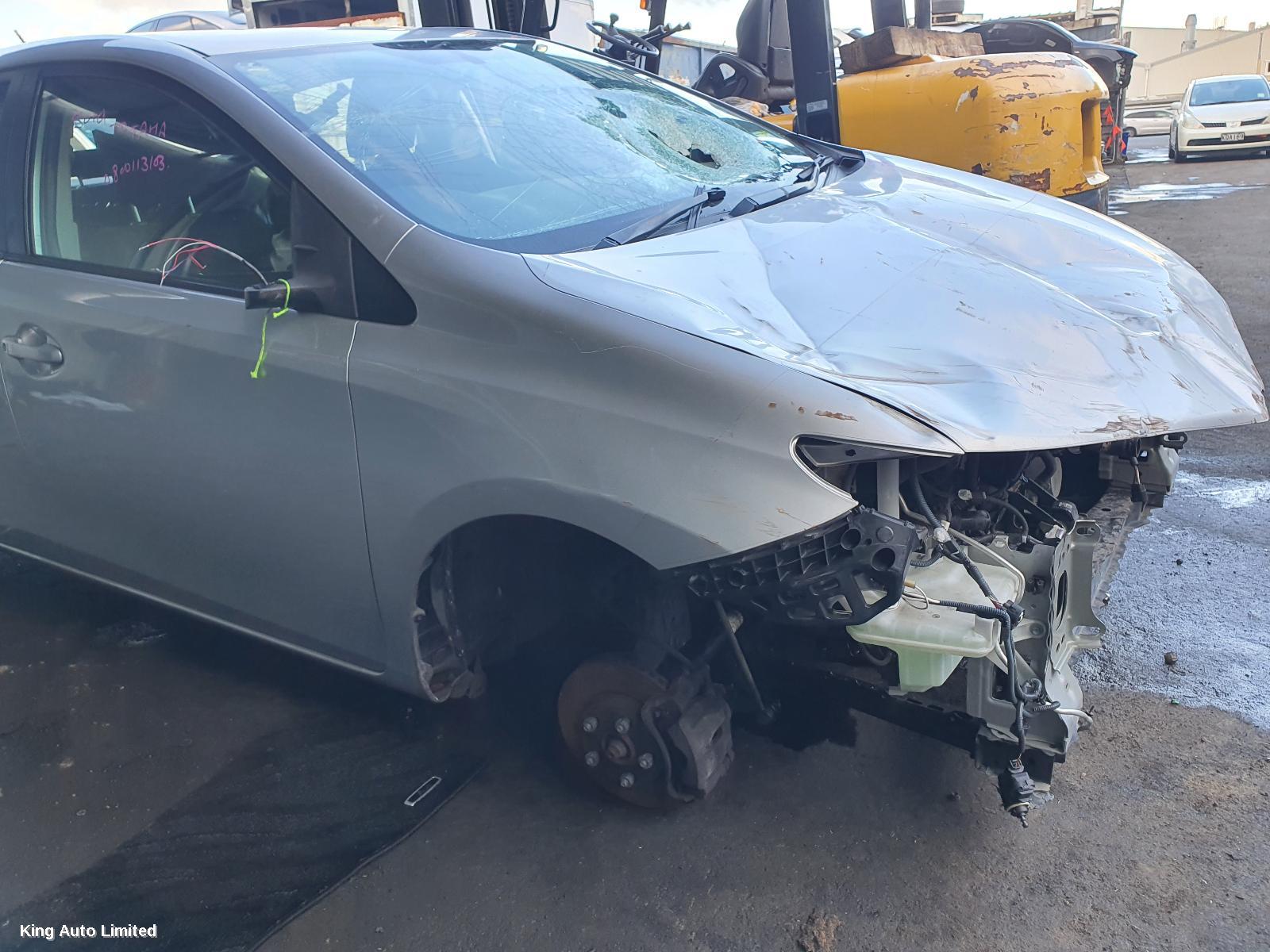 Toyota COROLLA 2014 Right Taillight thumbnail 3