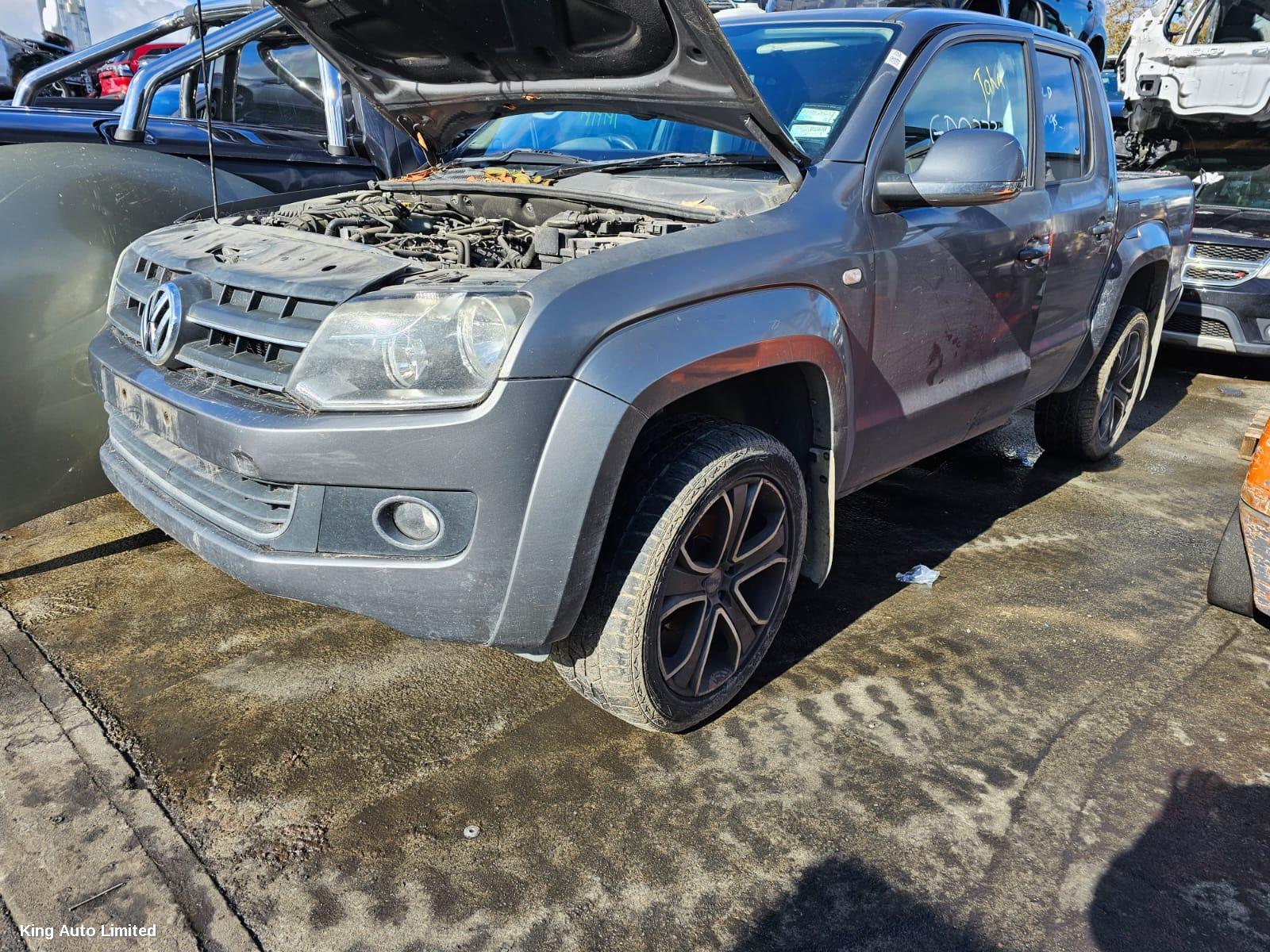 Volkswagen AMAROK 2011 Right Guard Liner thumbnail 3