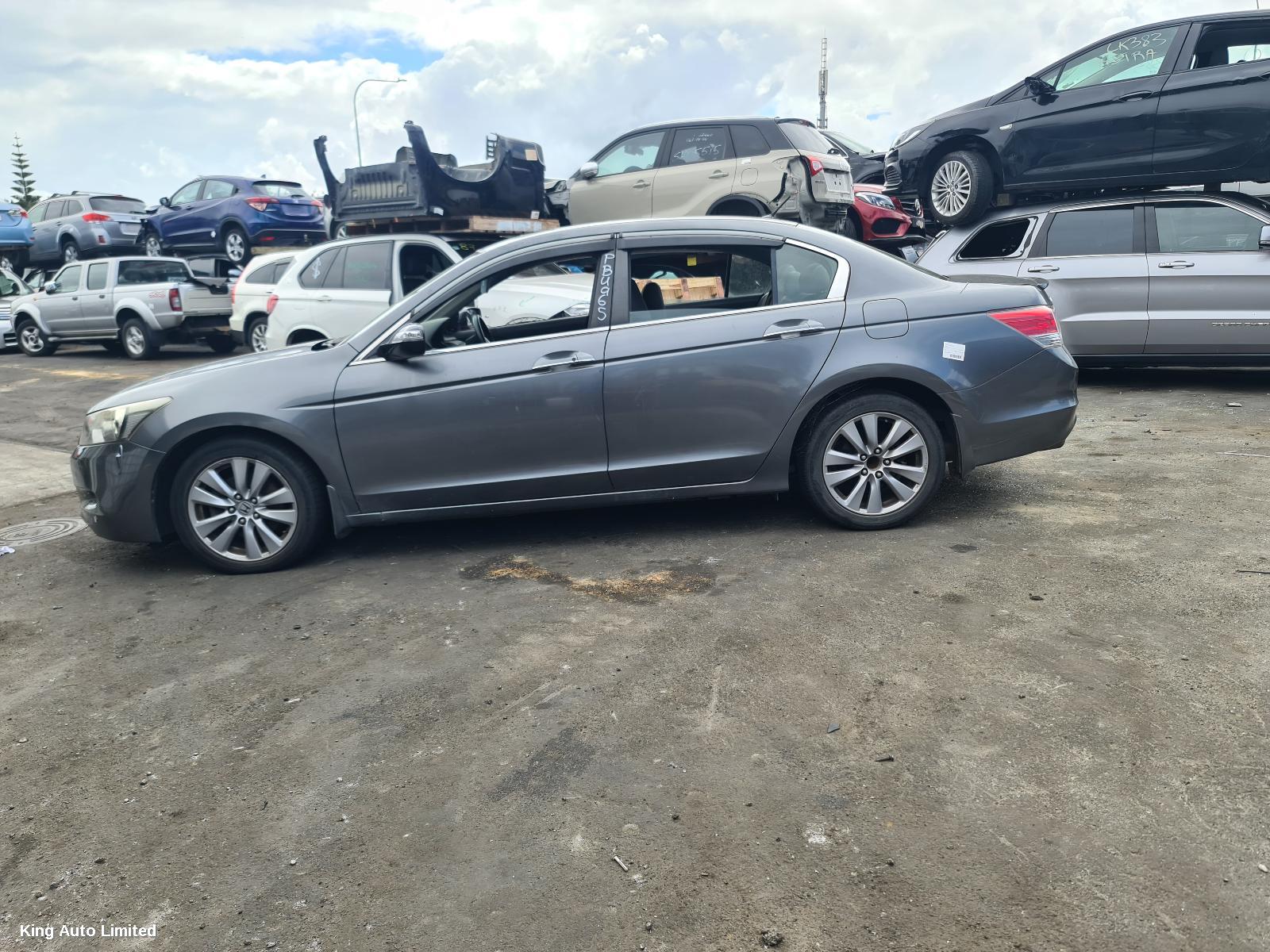 Honda INSPIRE 2008 Left Guard thumbnail 3