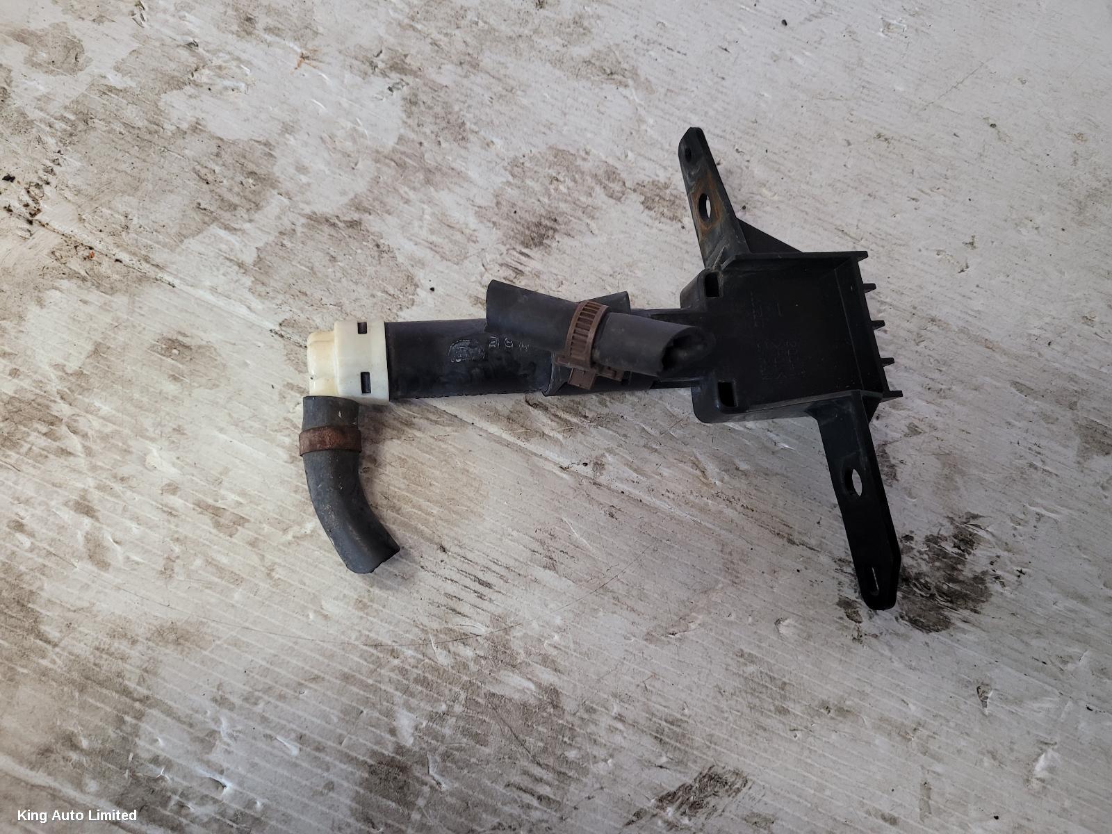 Subaru FORESTER 2010 HEADLAMP_WASHER_JET thumbnail 1