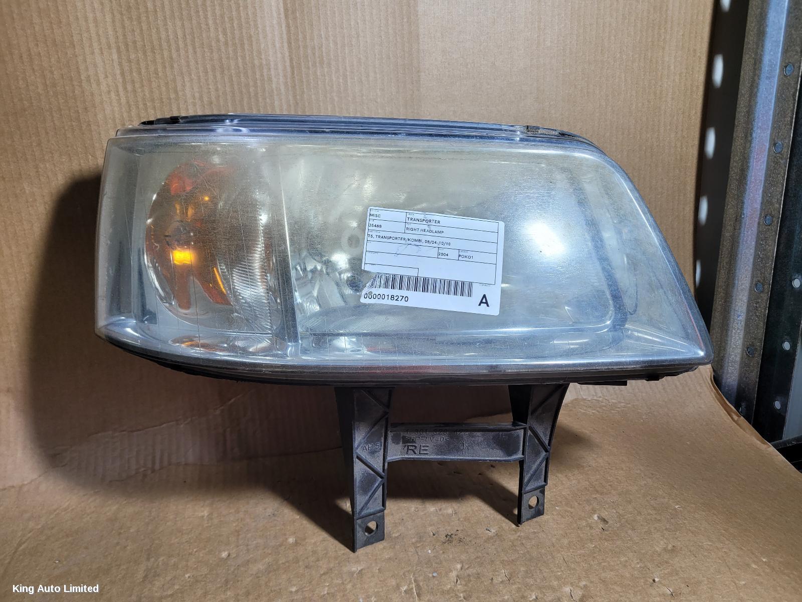 Volkswagen TRANSPORTER 2004 Right Headlamp thumbnail 1