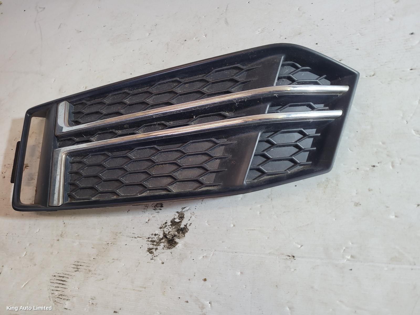Audi A4 2018 Grille thumbnail 3