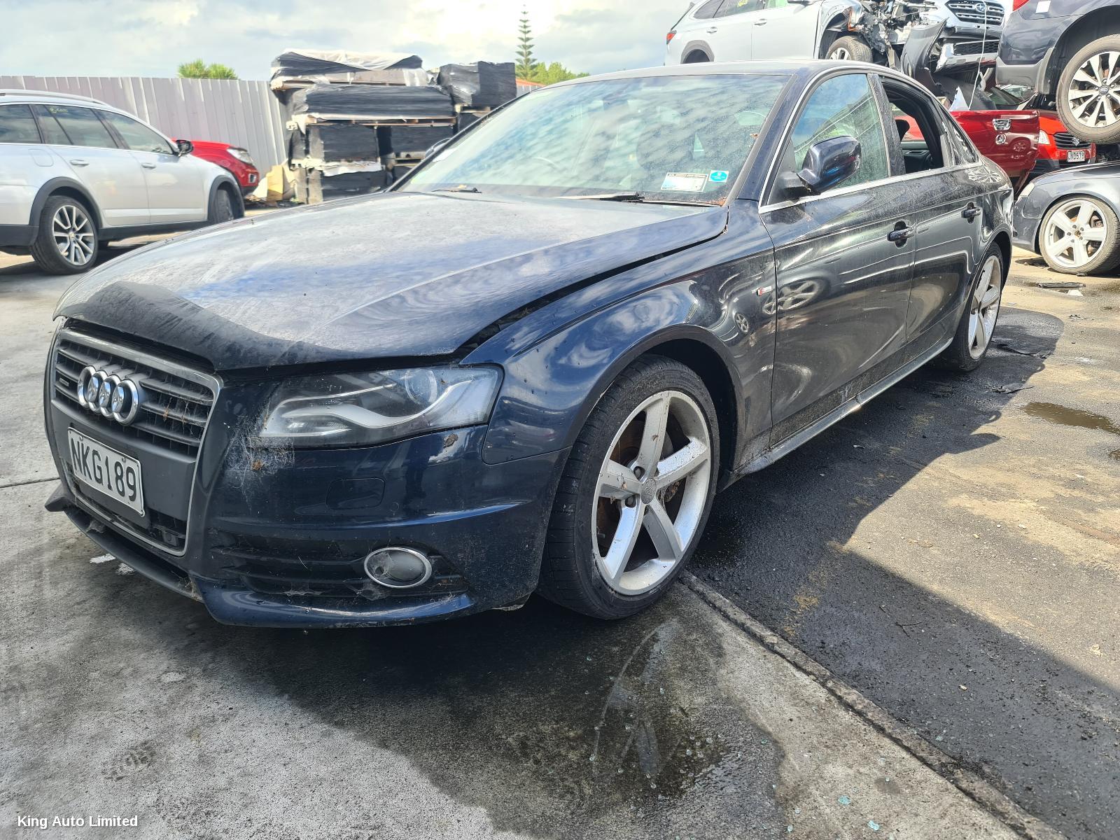 Audi A4 2010 Left Taillight thumbnail 2