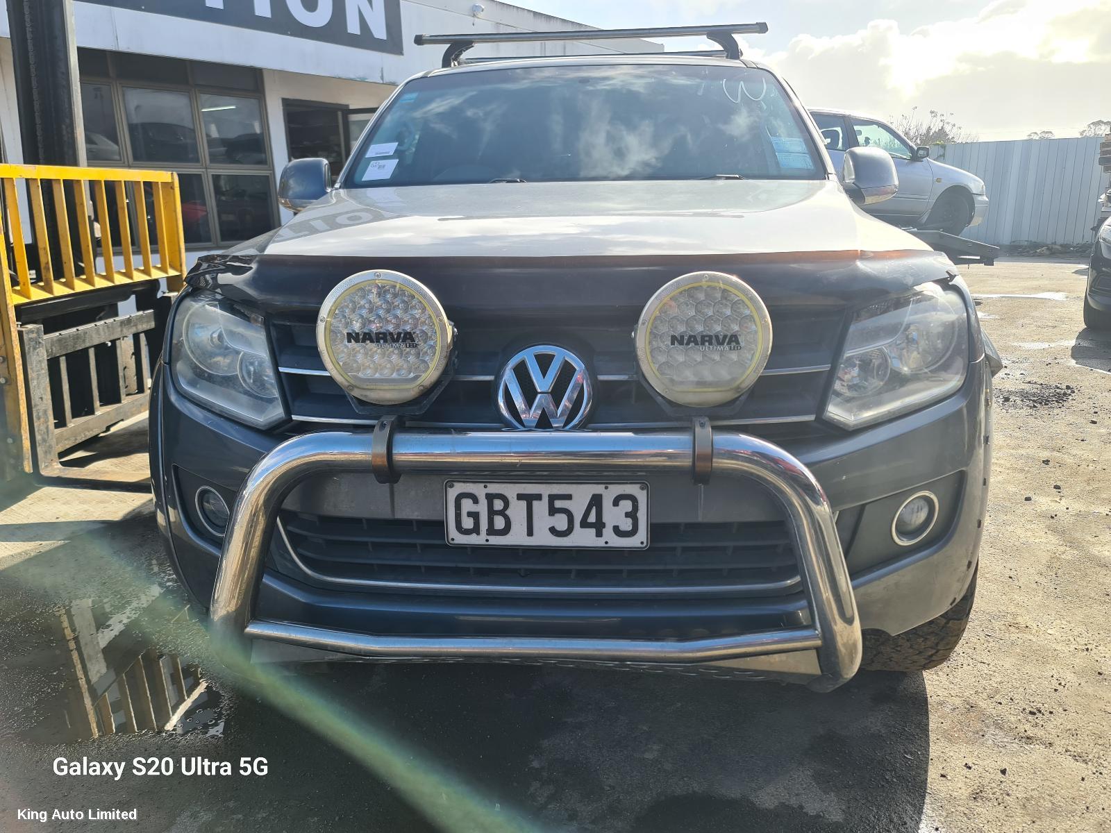 Volkswagen - Volkswagen AMAROK 2011 Left Headlamp