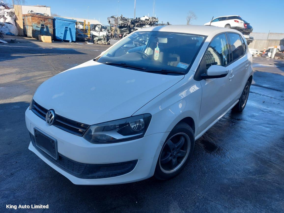 Volkswagen POLO 2011 Bootlid/Tailgate thumbnail 3
