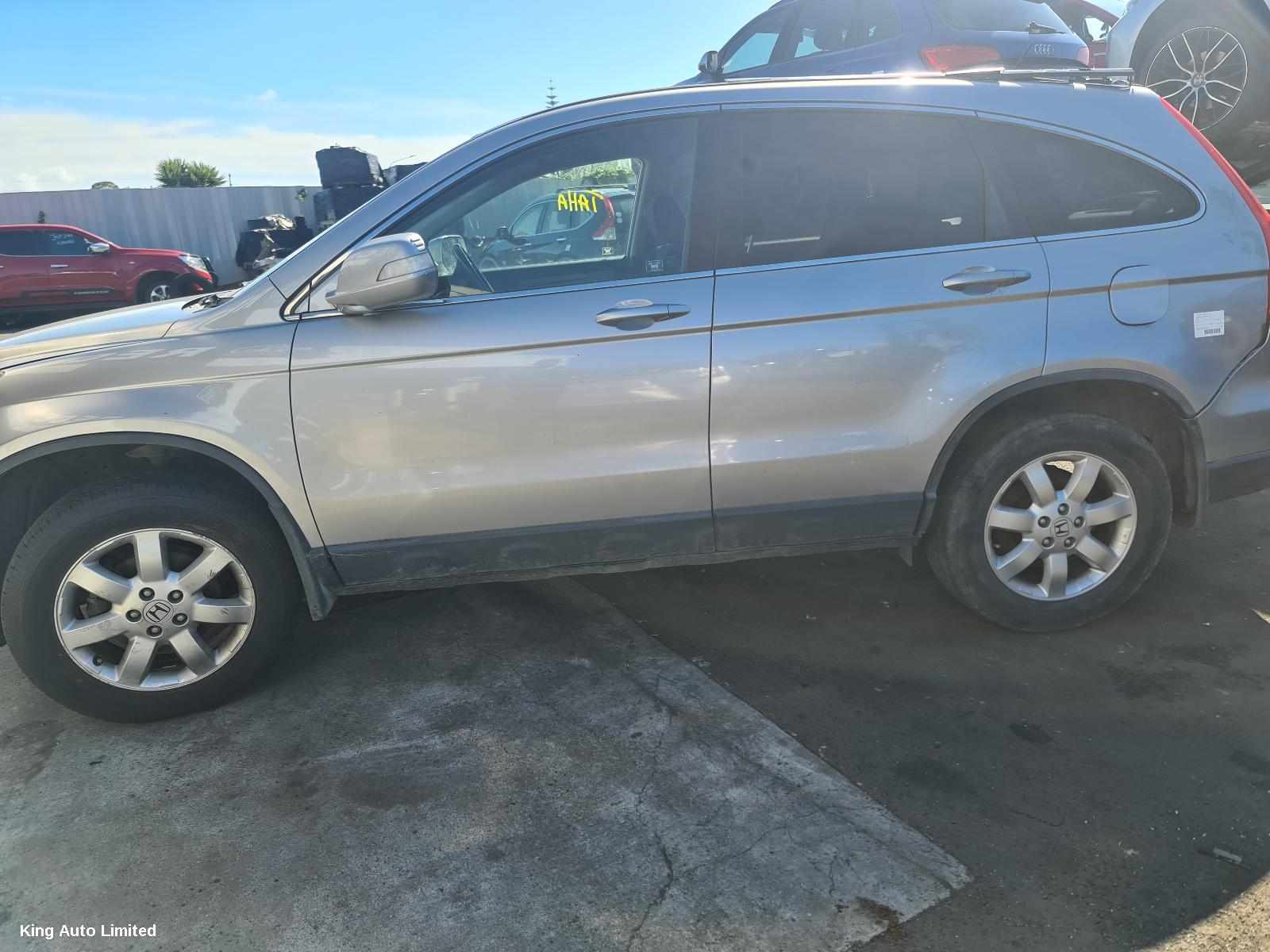 Honda CRV 2007 Right Guard thumbnail 3