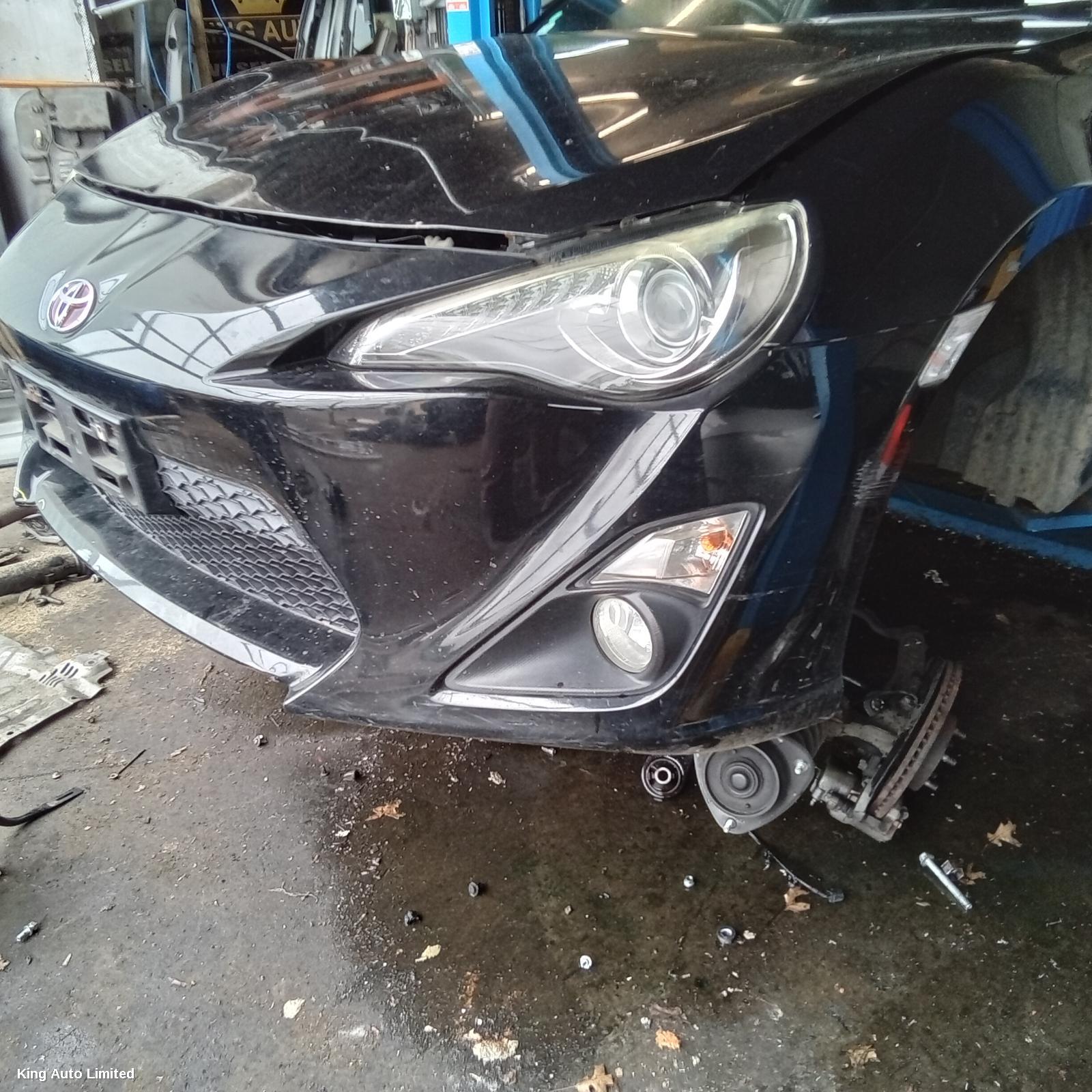 Toyota 86 2012 Right Front Lower Control Arm thumbnail 3