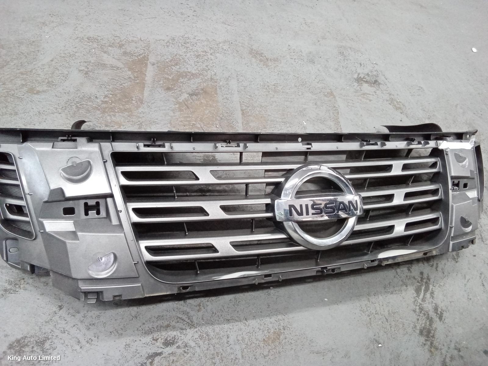 Nissan NAVARA 2019 Grille thumbnail 2