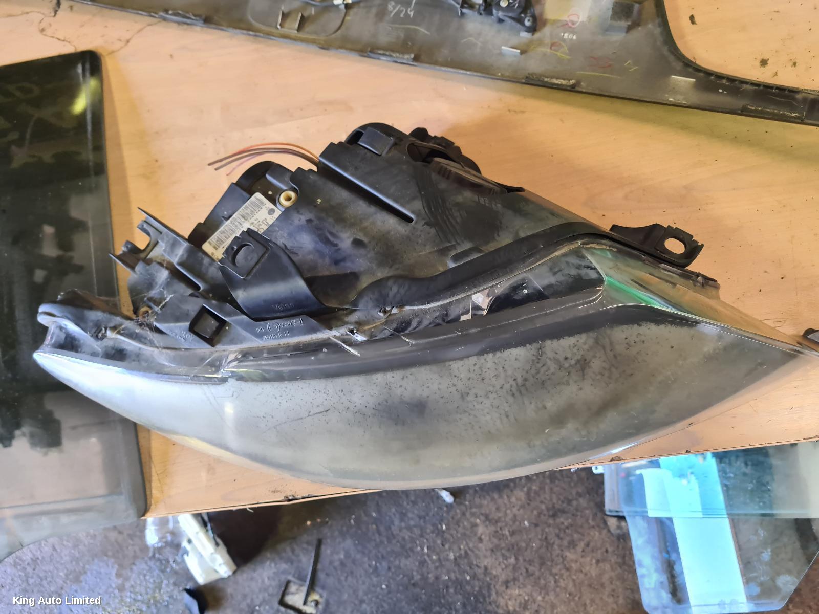Audi Q7 2007 Right Headlamp thumbnail 2