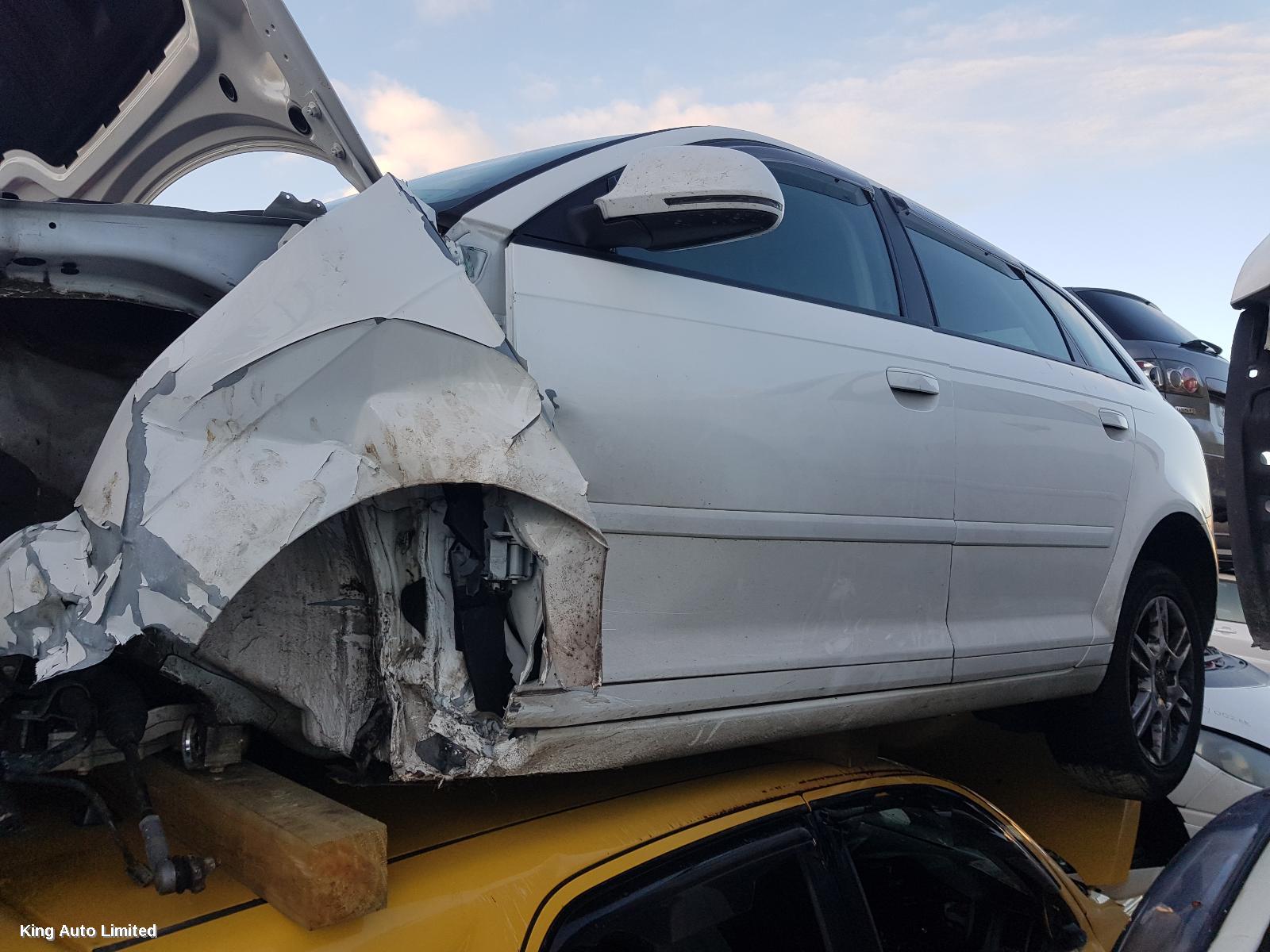 Audi A3 2010 Right Front Window Reg/Motor thumbnail 3