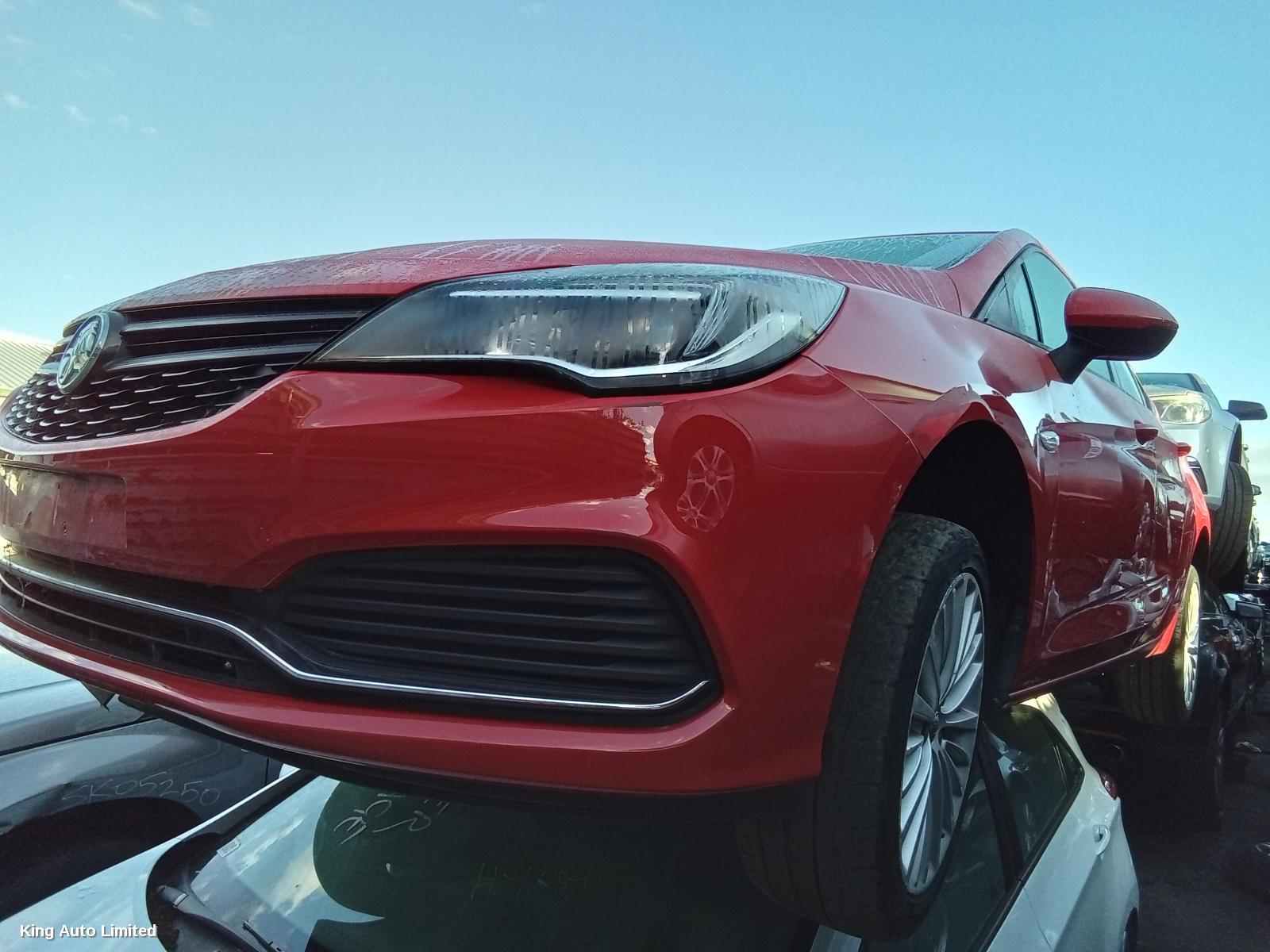 Holden ASTRA 2017 Bootlid/Tailgate thumbnail 1