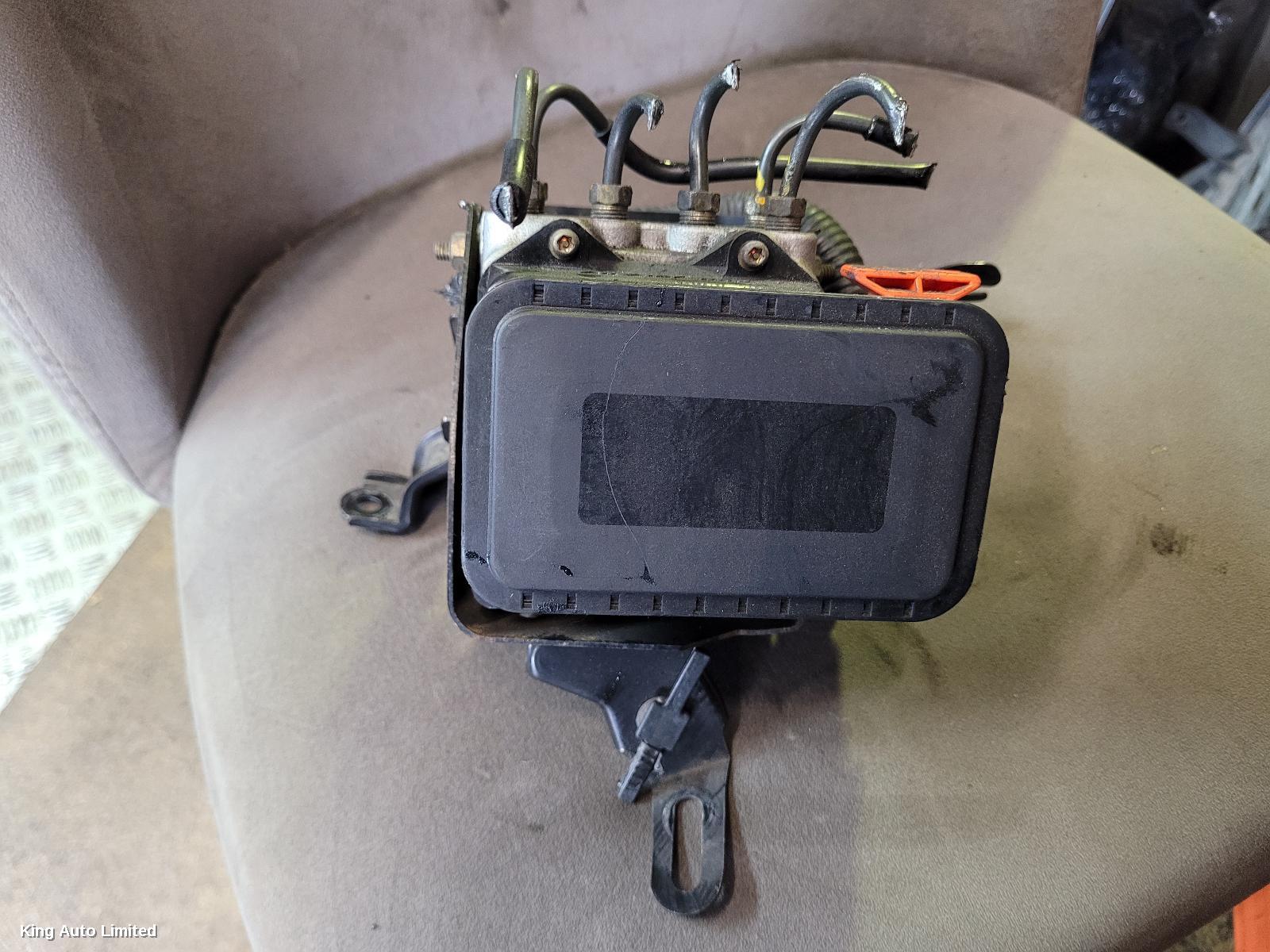 Honda INTEGRA 2002 Abs Pump/Modulator thumbnail 1
