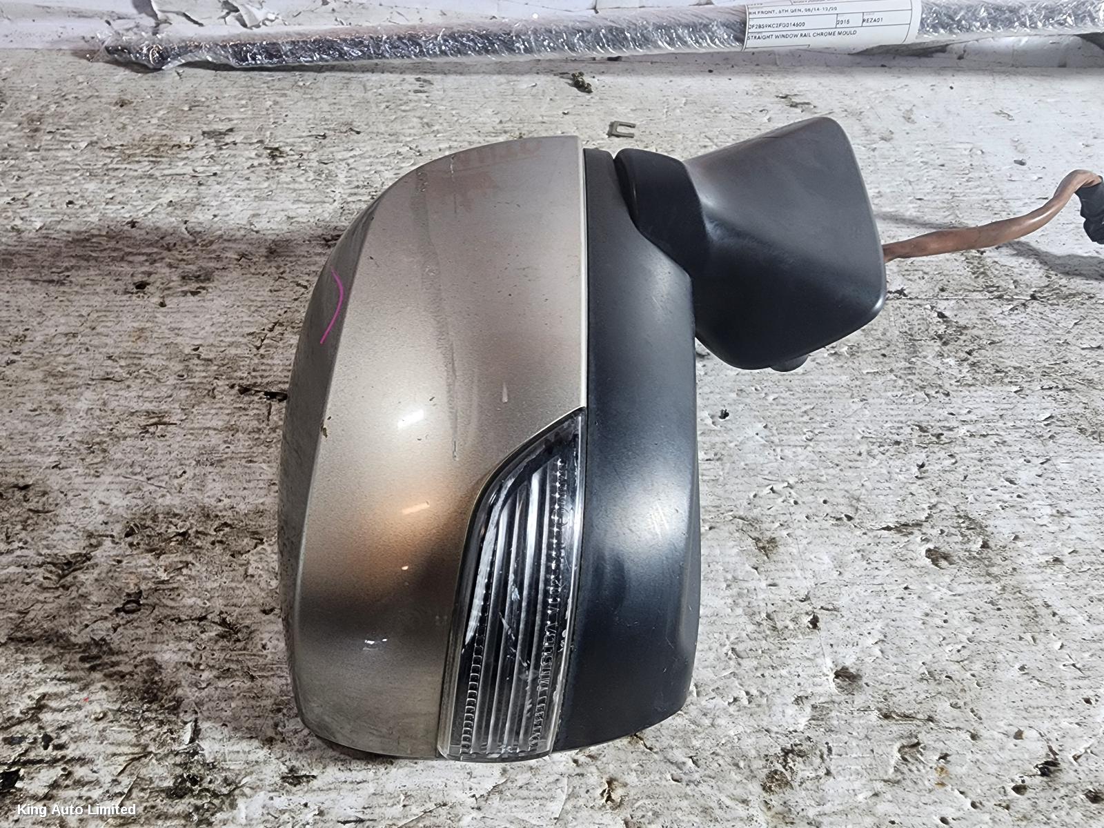 Subaru OUTBACK 2017 Right Door Mirror thumbnail 2