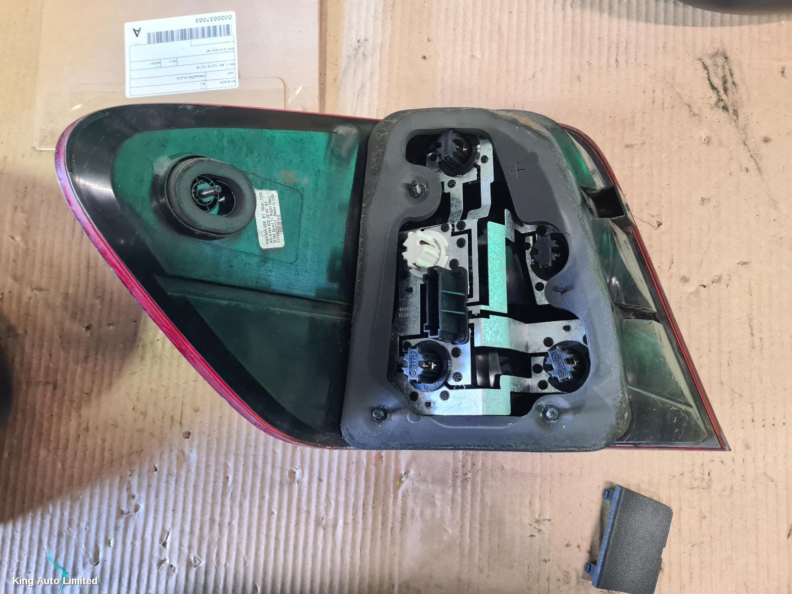 Mercedes-Benz M CLASS 2006 Right Taillight thumbnail 3