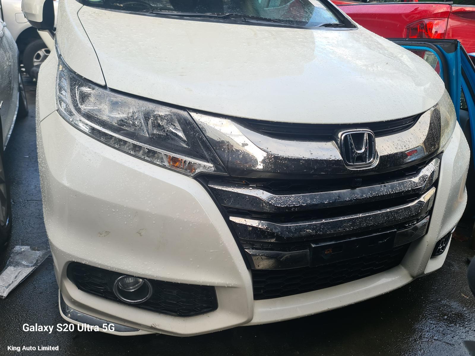 Honda - Honda ODYSSEY 2016 Front Bumper