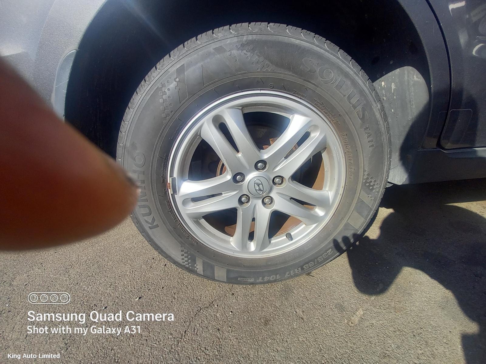 Hyundai SANTA FE 2010 Bonnet thumbnail 3