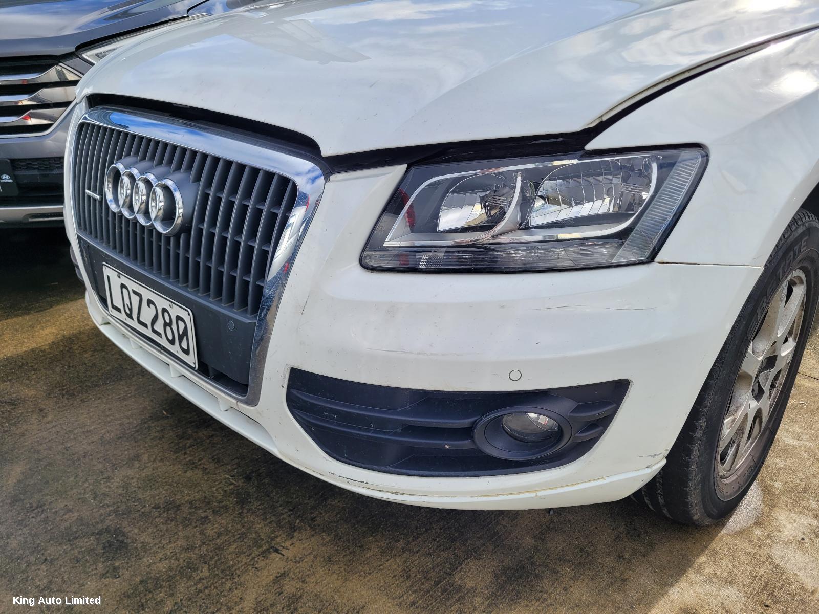 Audi Q5 2010 Bootlid/Tailgate thumbnail 3