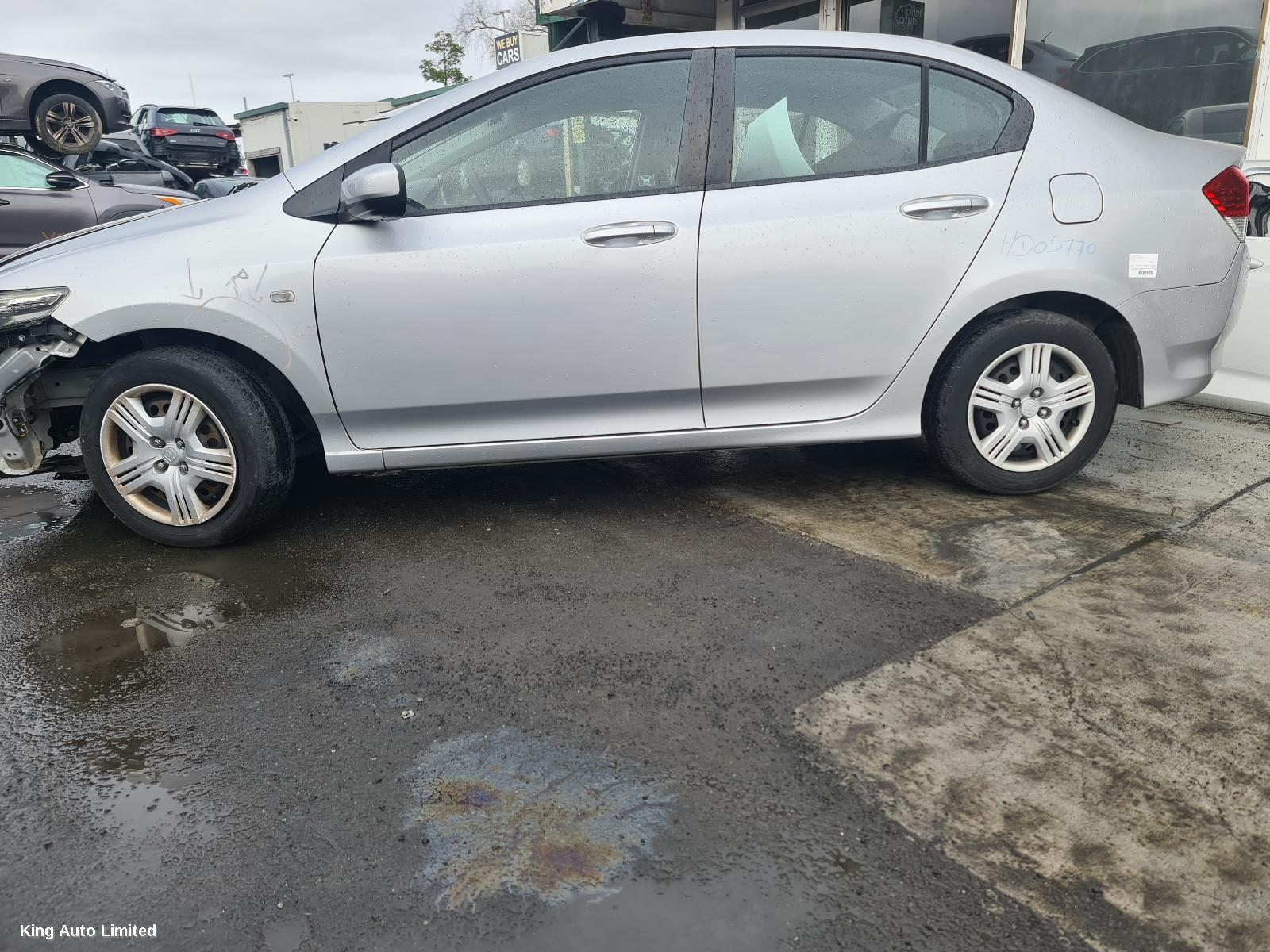Honda CITY 2011 Left Front Door thumbnail 3