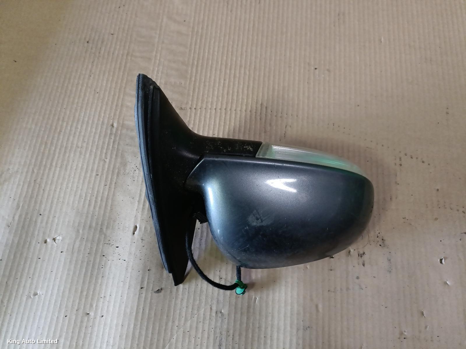 Volkswagen GOLF 2011 Left Door Mirror thumbnail 3