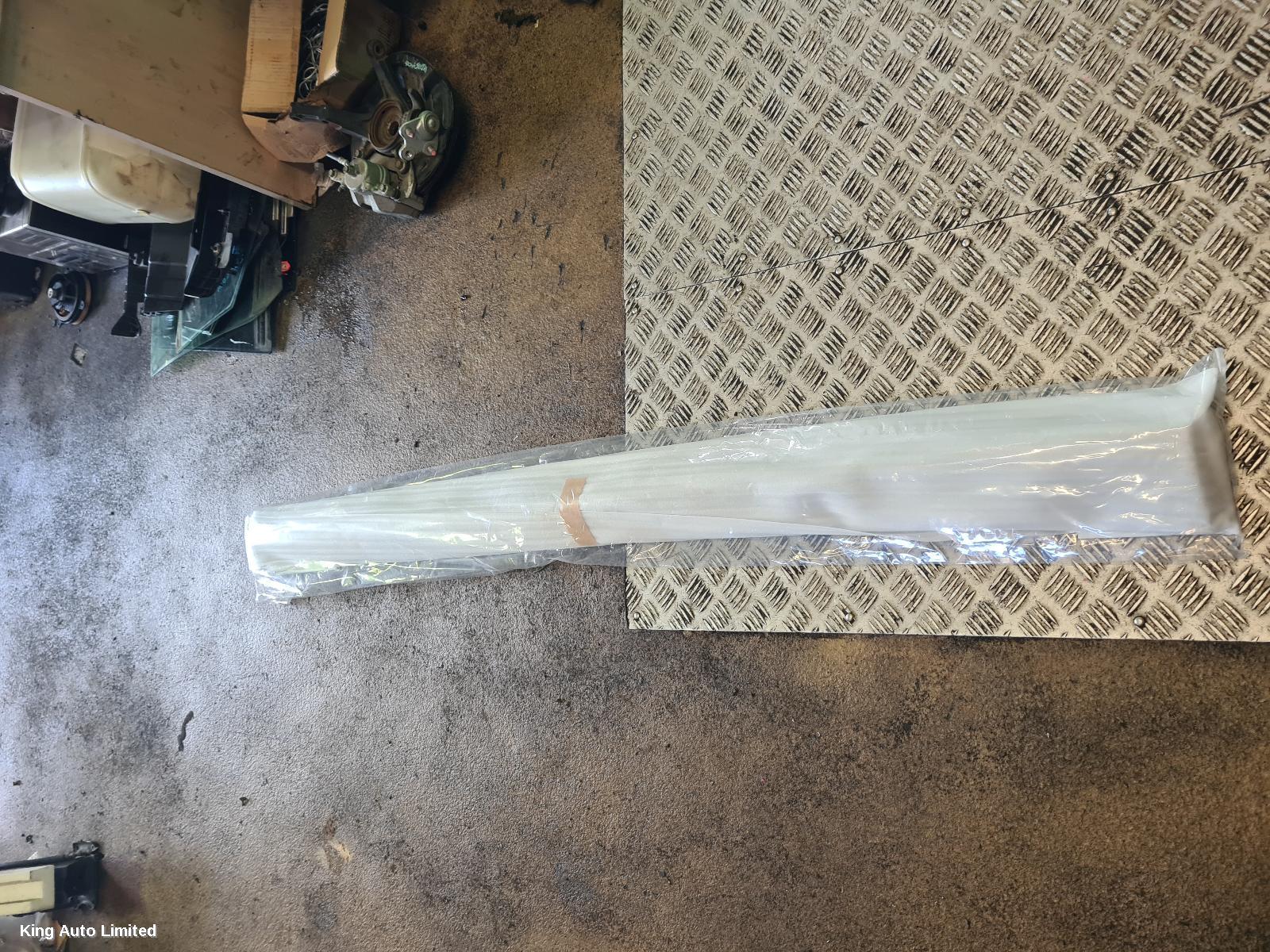 Subaru IMPREZA 2017 Side Step/Skirt thumbnail 2