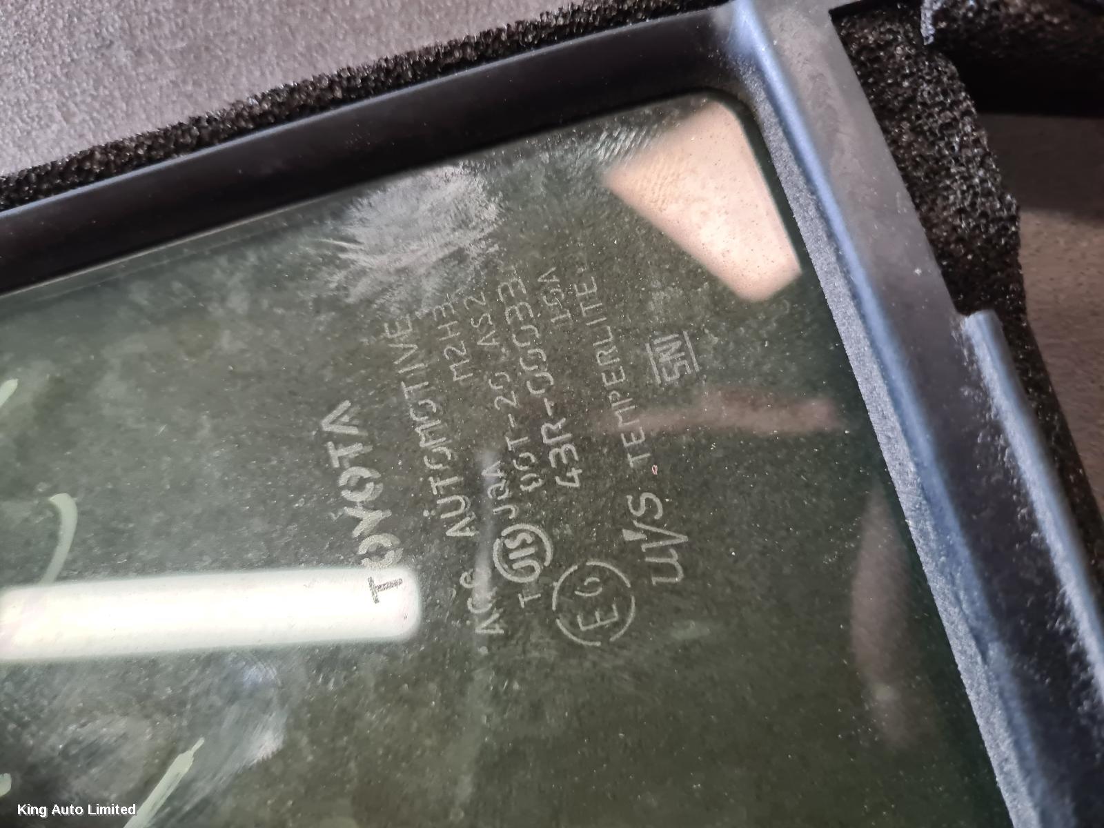 Toyota PRIUS 2013 Right Front 1/4 Door Glass thumbnail 3