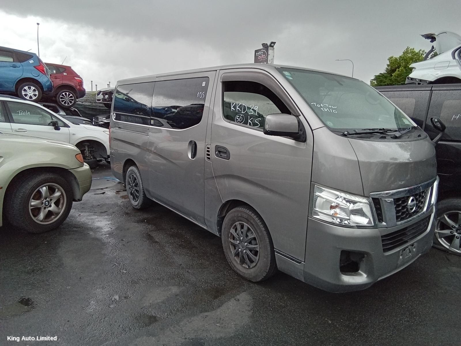 Nissan URVAN 2012 Alternator thumbnail 2