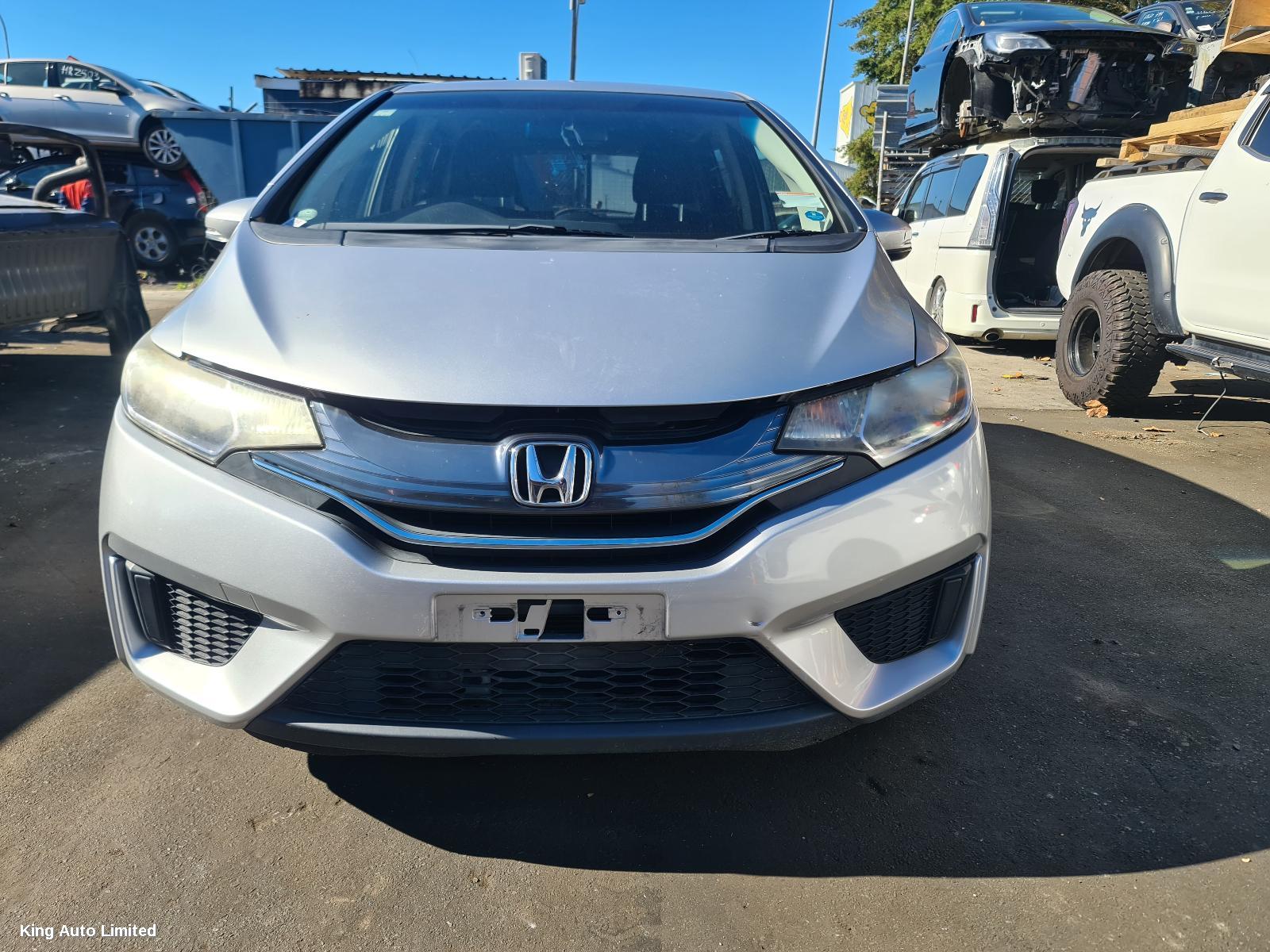 Honda - Honda JAZZ 2014 Grille